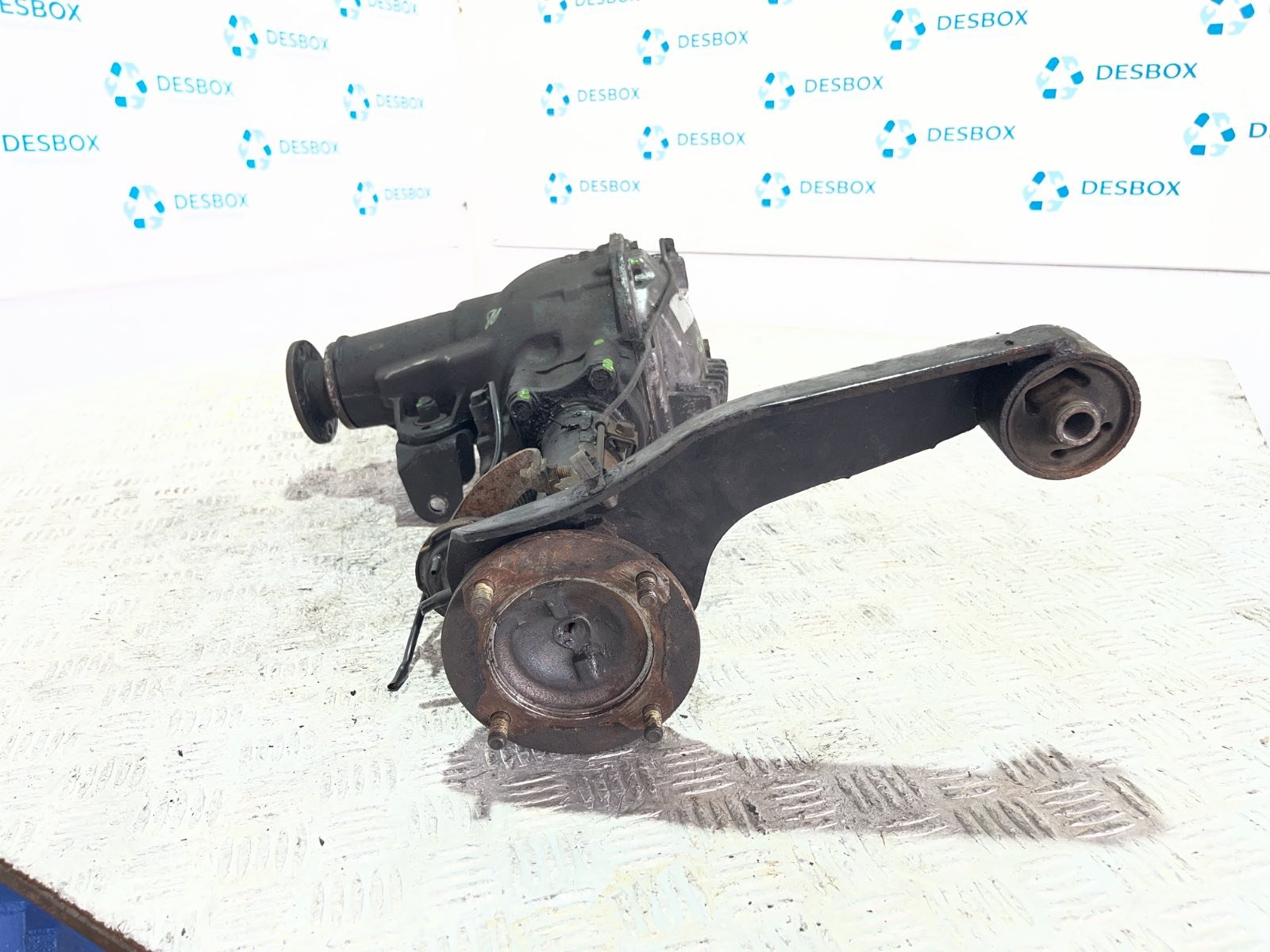DIFERENCIAL DELANTERO MITSUBISHI MONTERO (V20/V40) - recambio desguace - vista 2