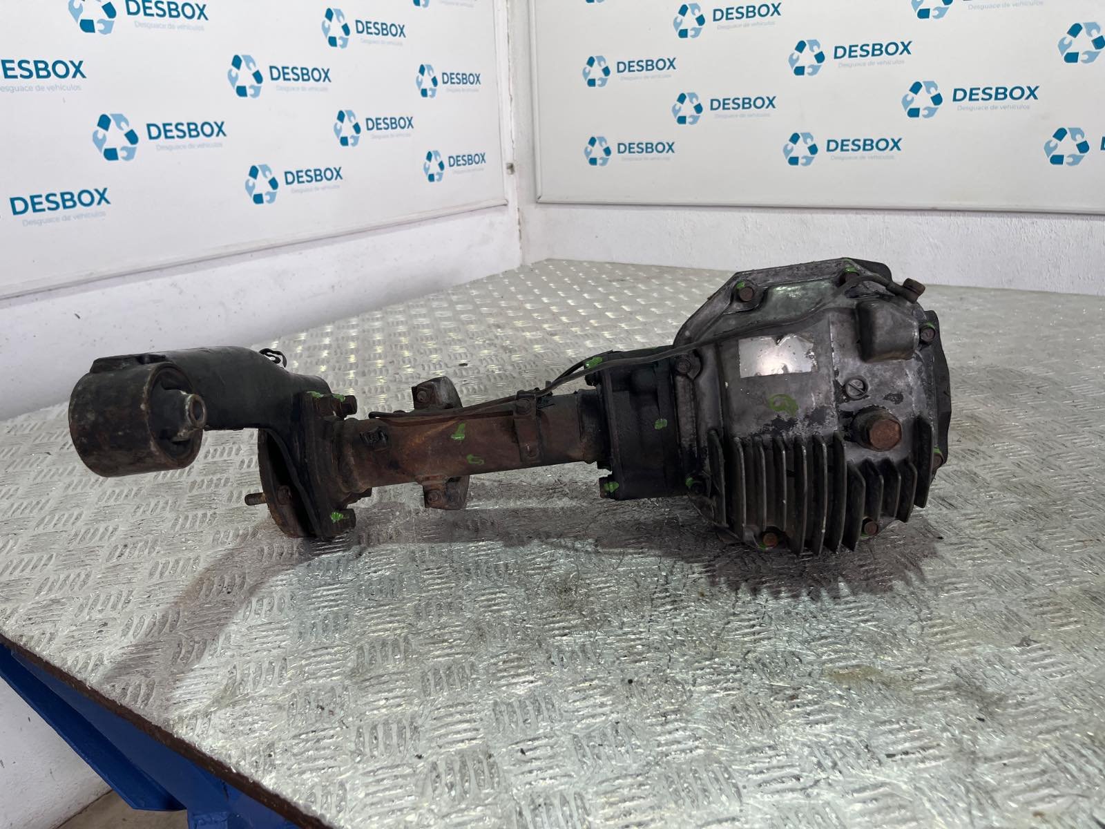 DIFERENCIAL DELANTERO MITSUBISHI MONTERO (V20/V40) - recambio desguace - vista 3