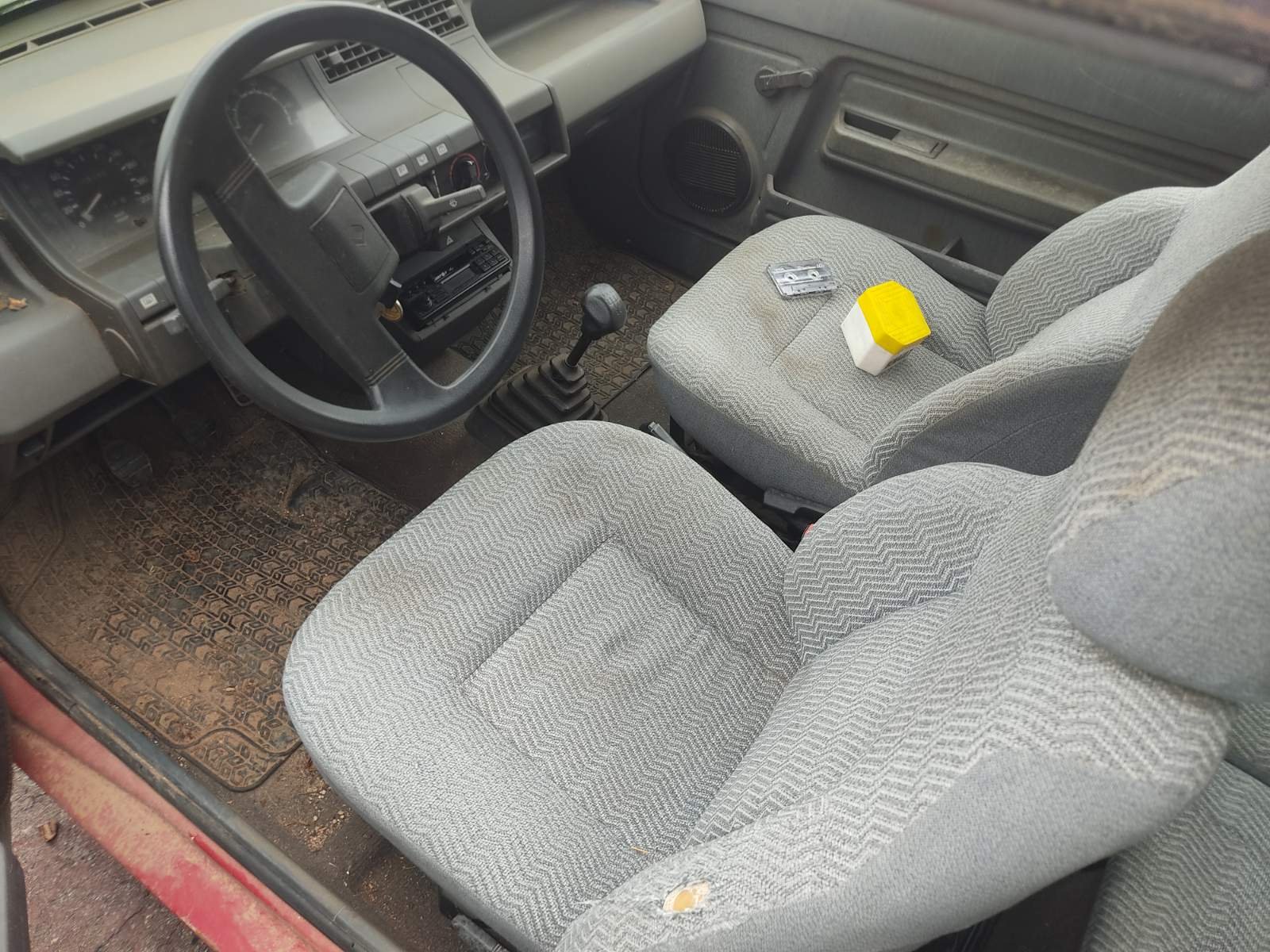 ASIENTO DELANTERO IZQUIERDO RENAULT 5 - recambio desguace - vista 5