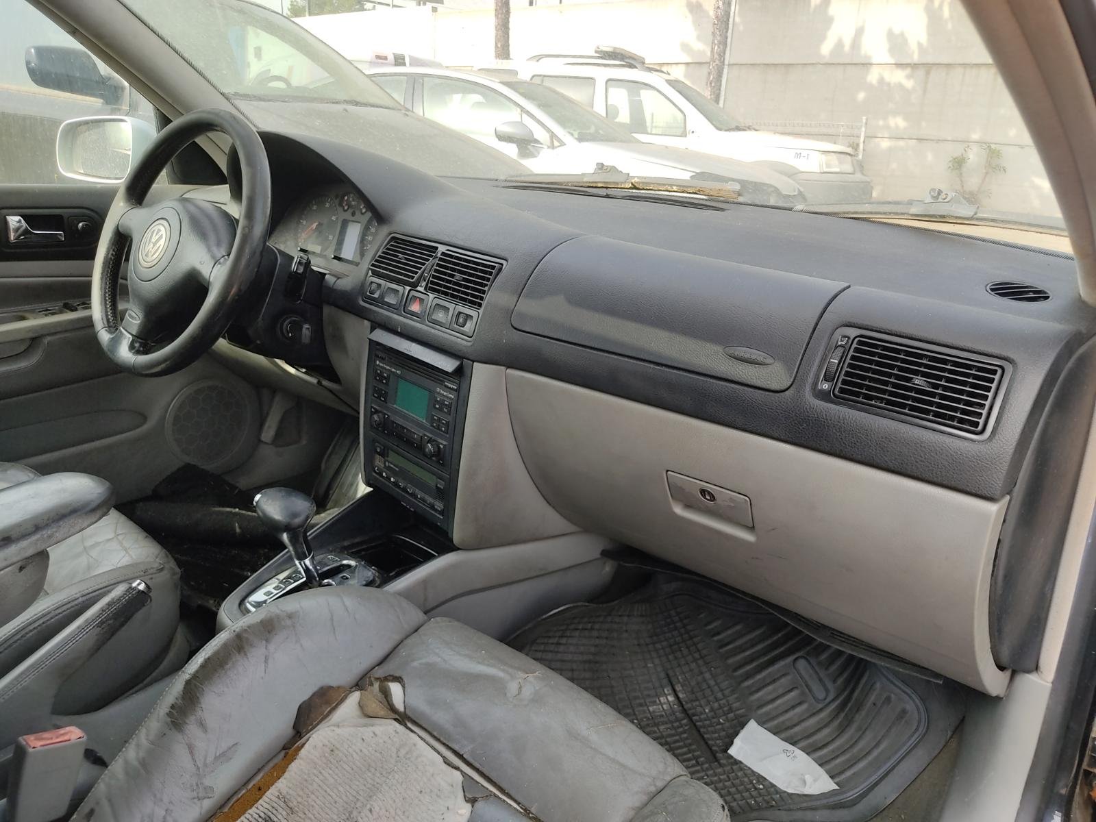 ELEVALUNAS DELANTERO DERECHO VOLKSWAGEN GOLF IV BERLINA (1J1) - recambio desguace - vista 15