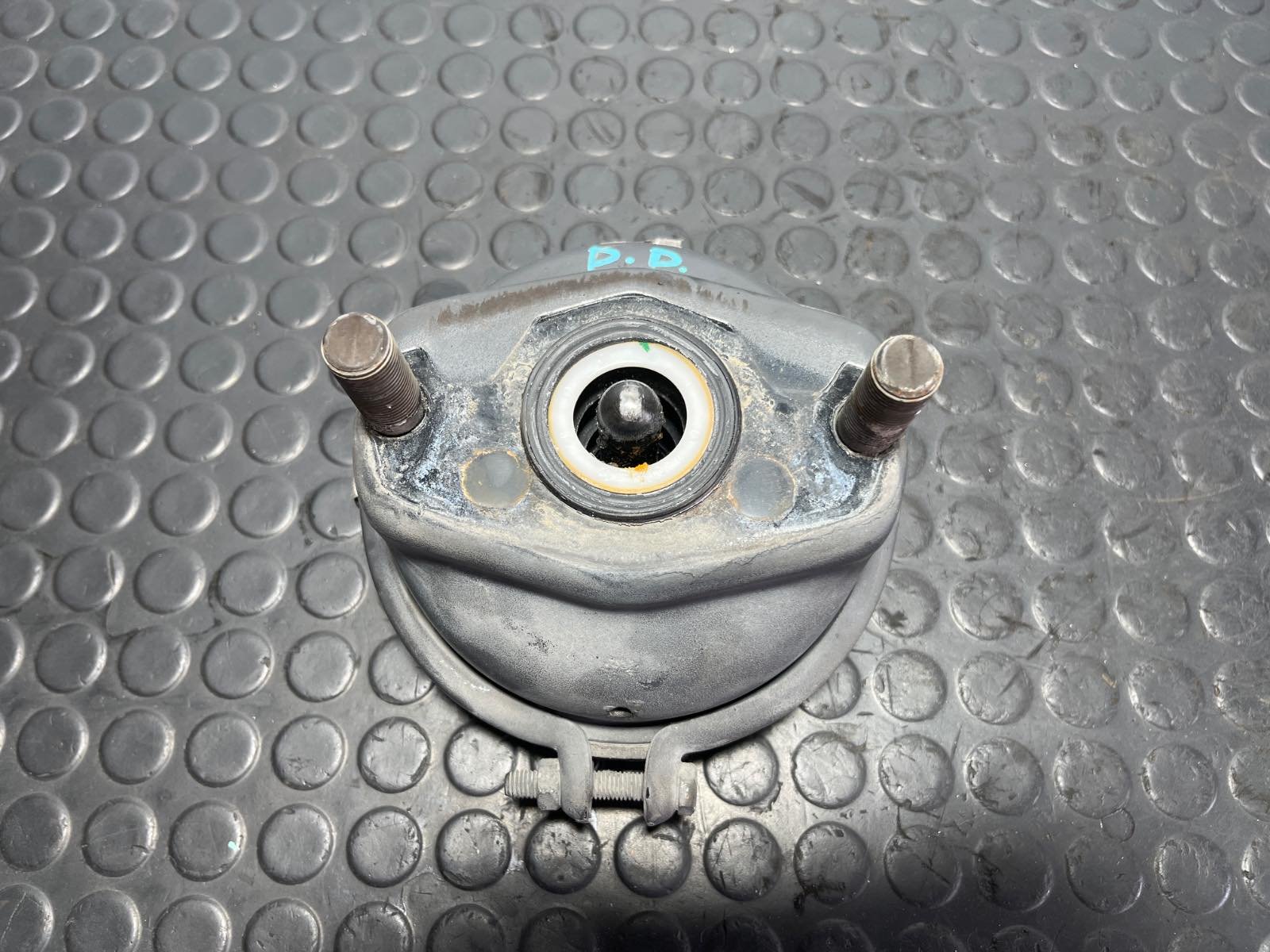 Recambio de DEPOSITO SUSPENSION para RENAULT 42AEA10 18008B DCI4CJ01 referencia OEM IAM 5010422313 - BLANCO 2