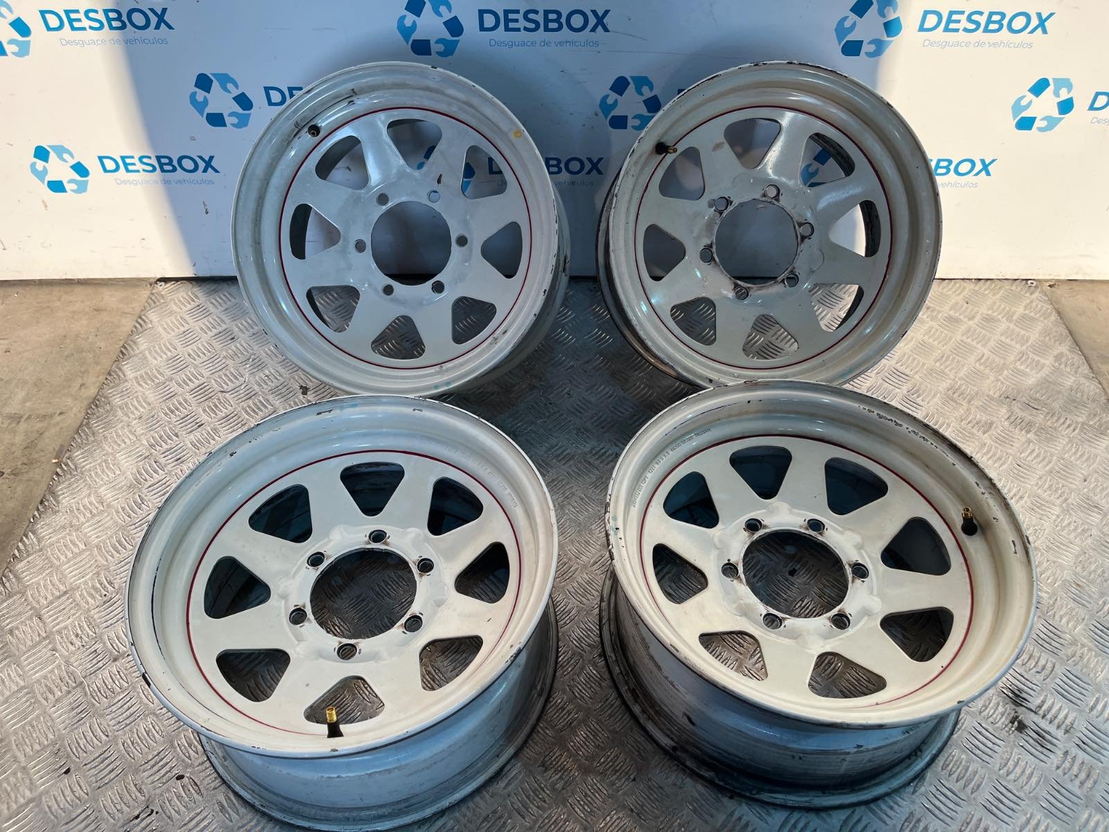 JUEGO LLANTAS NISSAN PATROL GR (Y60) - recambio desguace