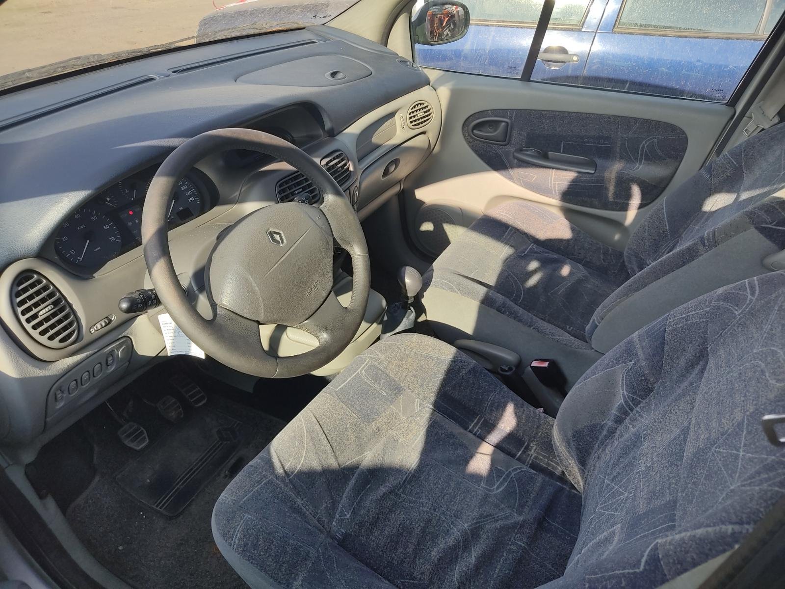 SISTEMA AUDIO / RADIO CD RENAULT SCENIC (JA..) - recambio desguace - vista 5