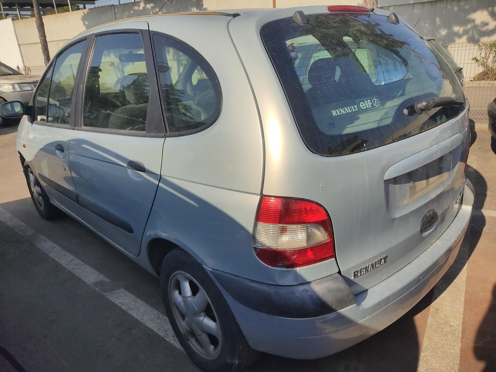 SISTEMA AUDIO / RADIO CD RENAULT SCENIC (JA..) - recambio desguace - vista 26