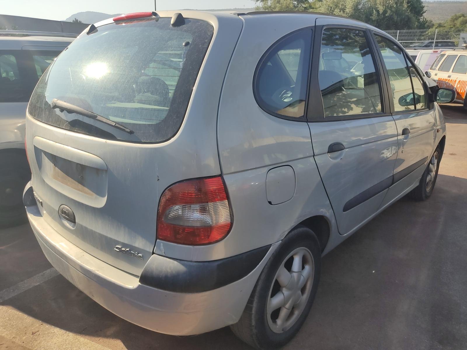 SISTEMA AUDIO / RADIO CD RENAULT SCENIC (JA..) - recambio desguace - vista 28
