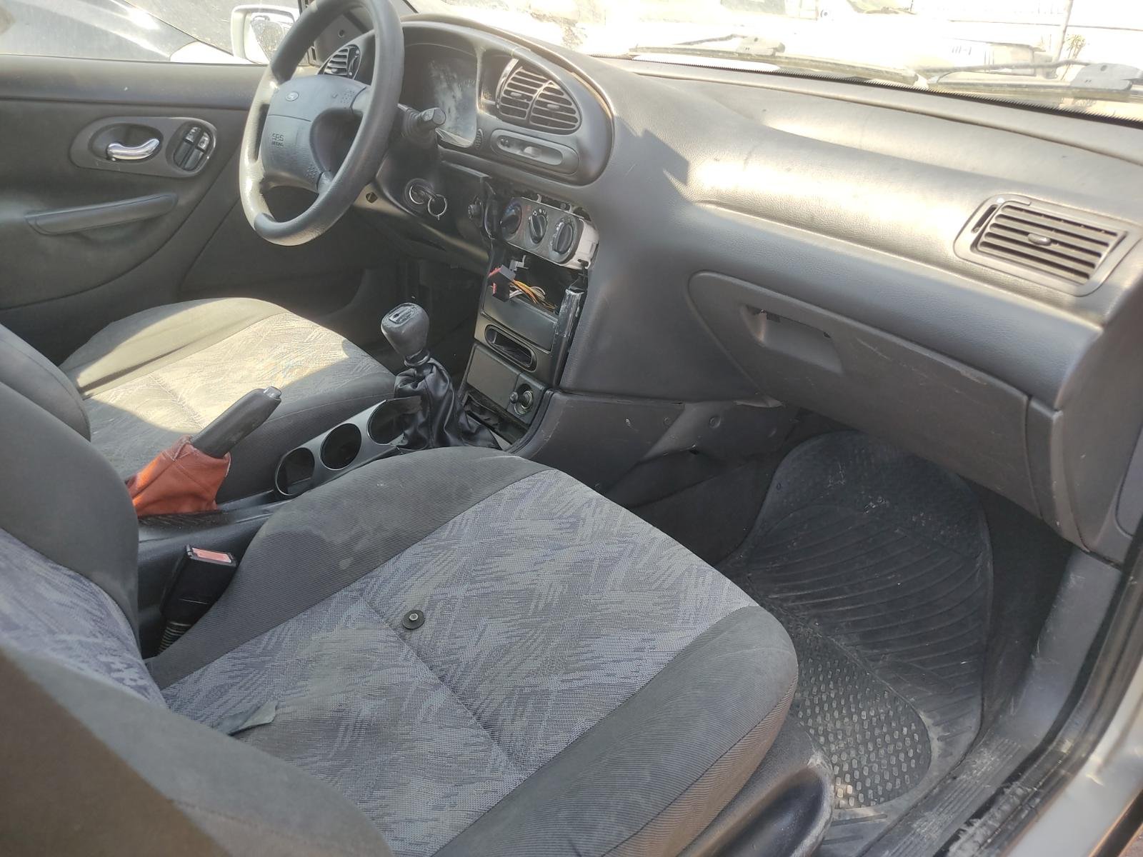 RADIADOR AGUA FORD MONDEO II Sedán - recambio desguace - vista 14