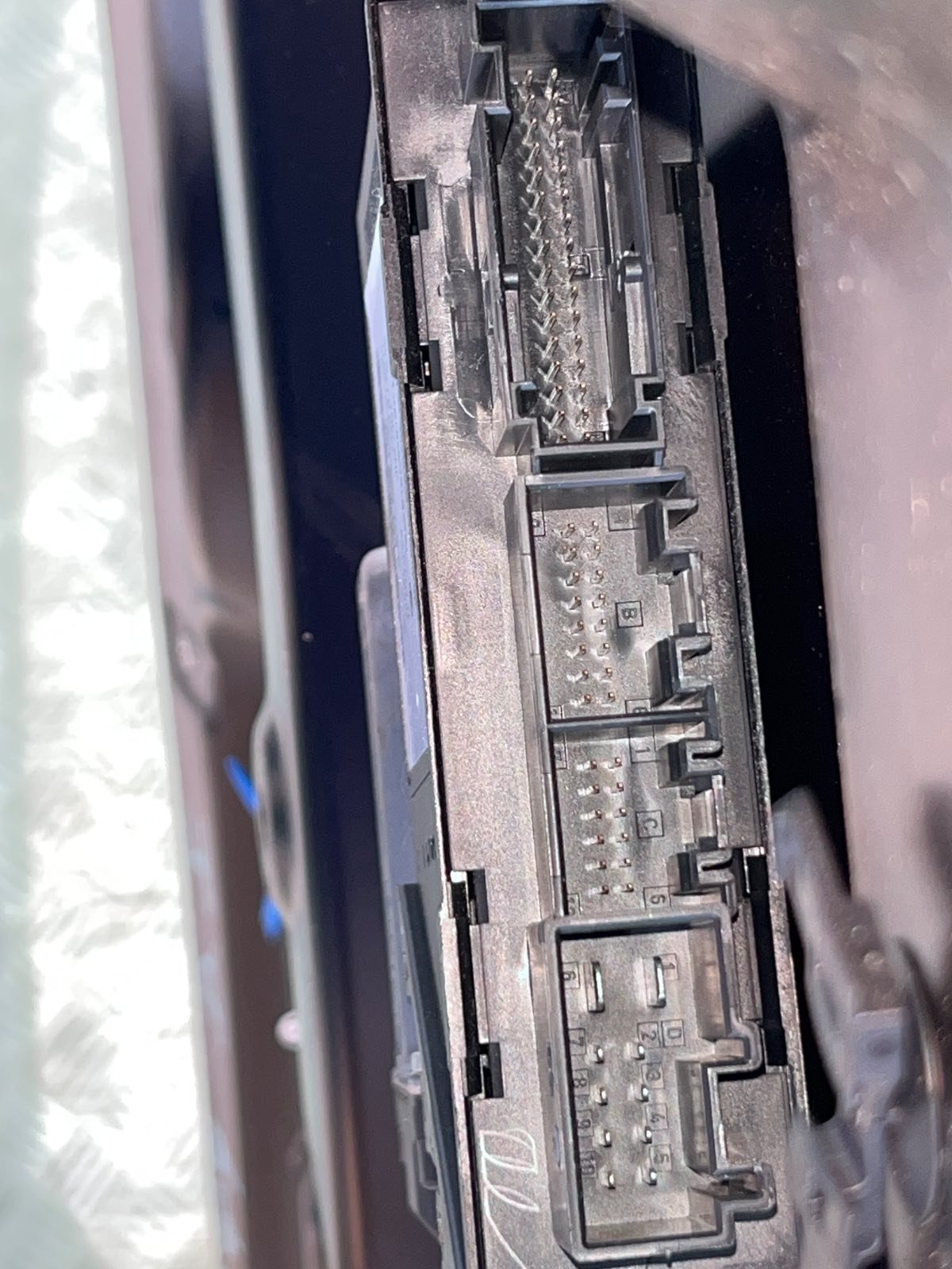 ELEVALUNAS DELANTERO IZQUIERDO VOLKSWAGEN TOUAREG (7LA) - recambio desguace - vista 5