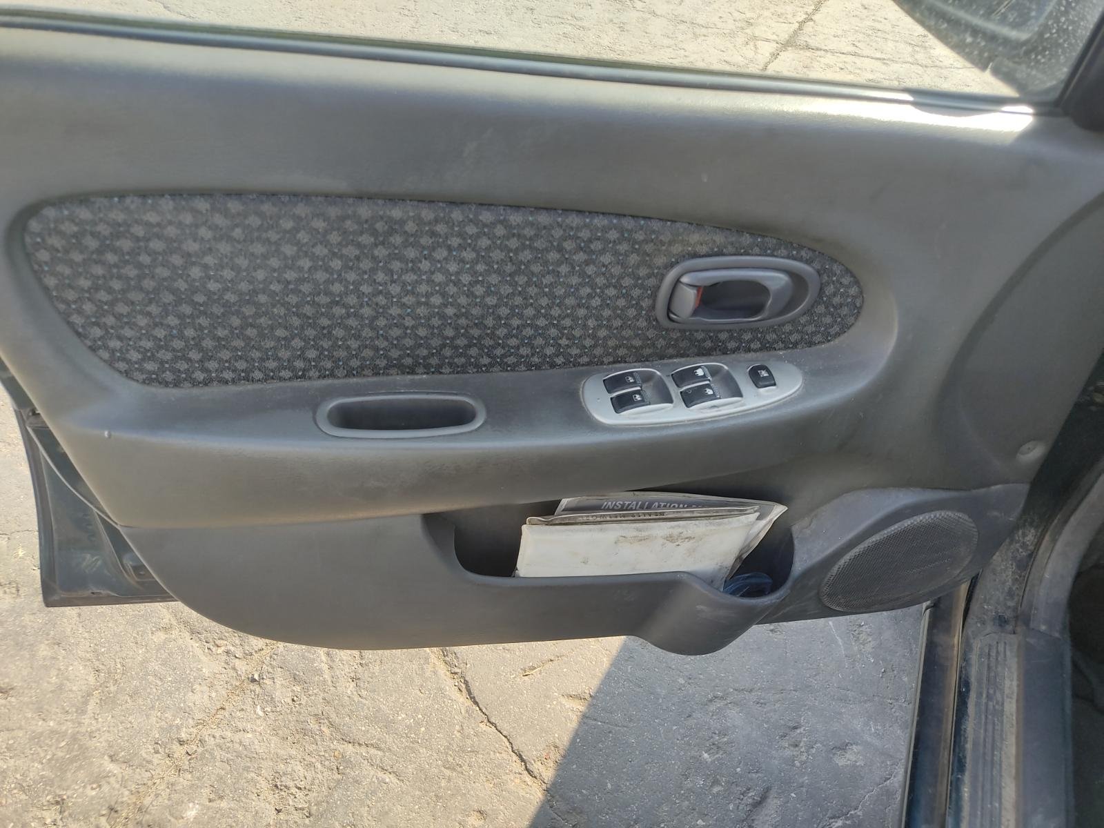 TRANSMISION DELANTERA IZQUIERDA KIA SHUMA II - recambio desguace - vista 4