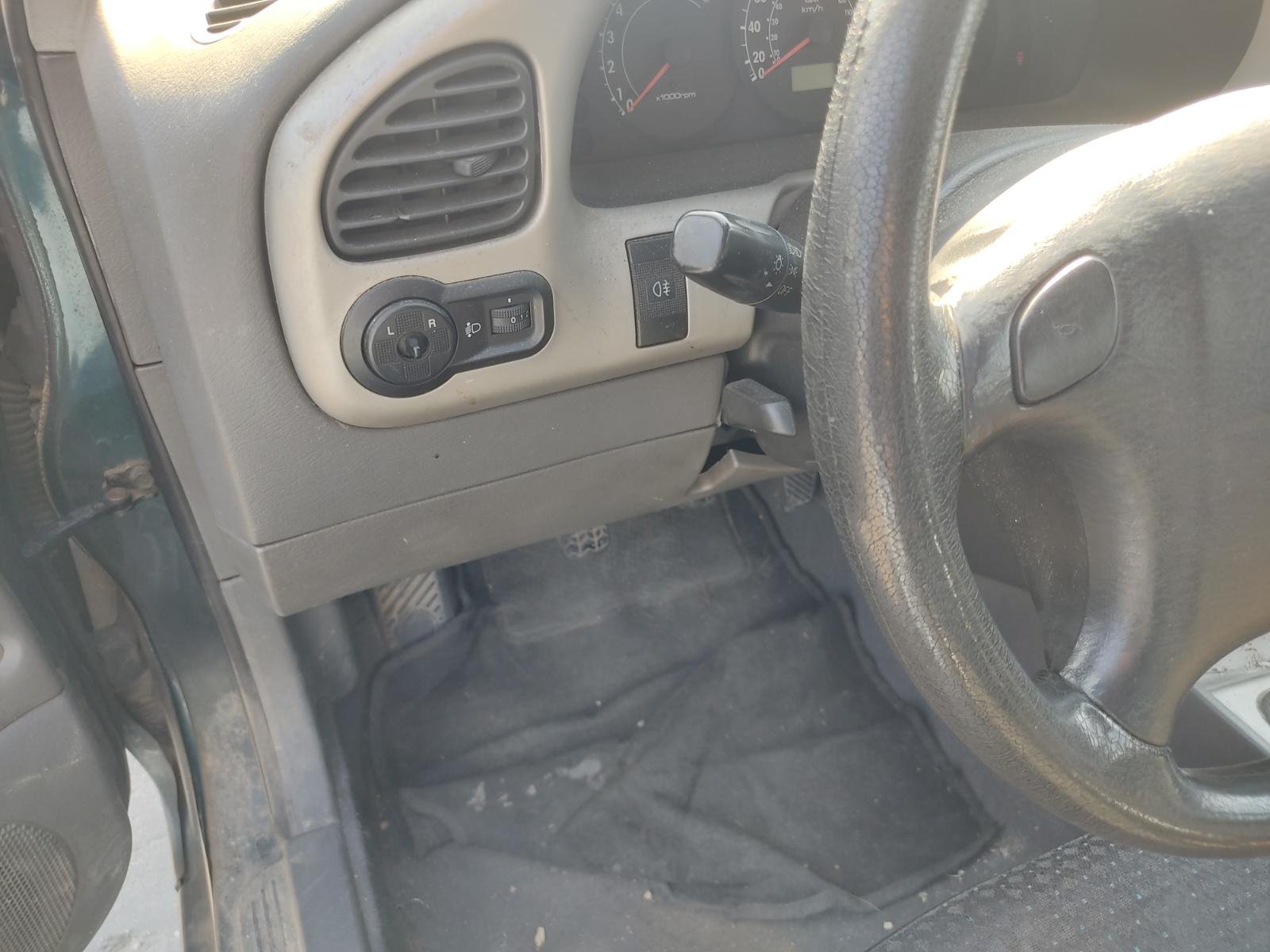 TRANSMISION DELANTERA IZQUIERDA KIA SHUMA II - recambio desguace - vista 6