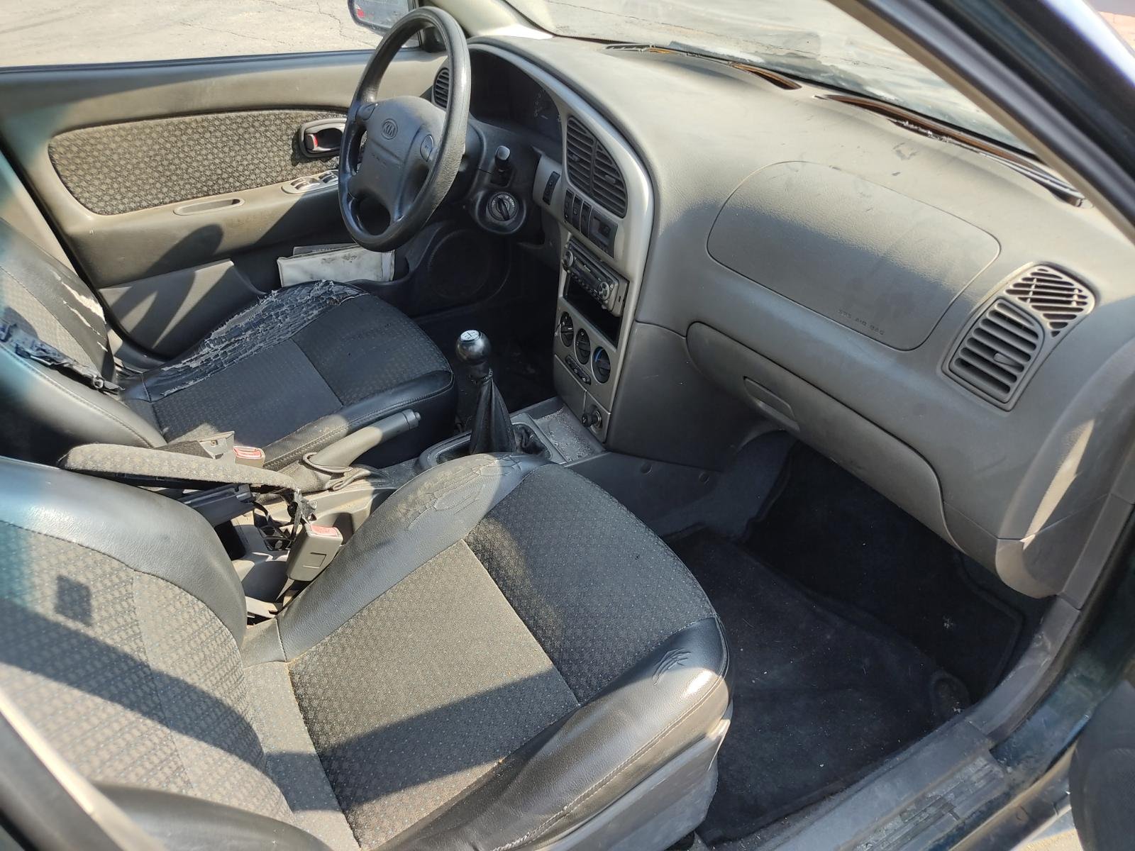 TRANSMISION DELANTERA IZQUIERDA KIA SHUMA II - recambio desguace - vista 15