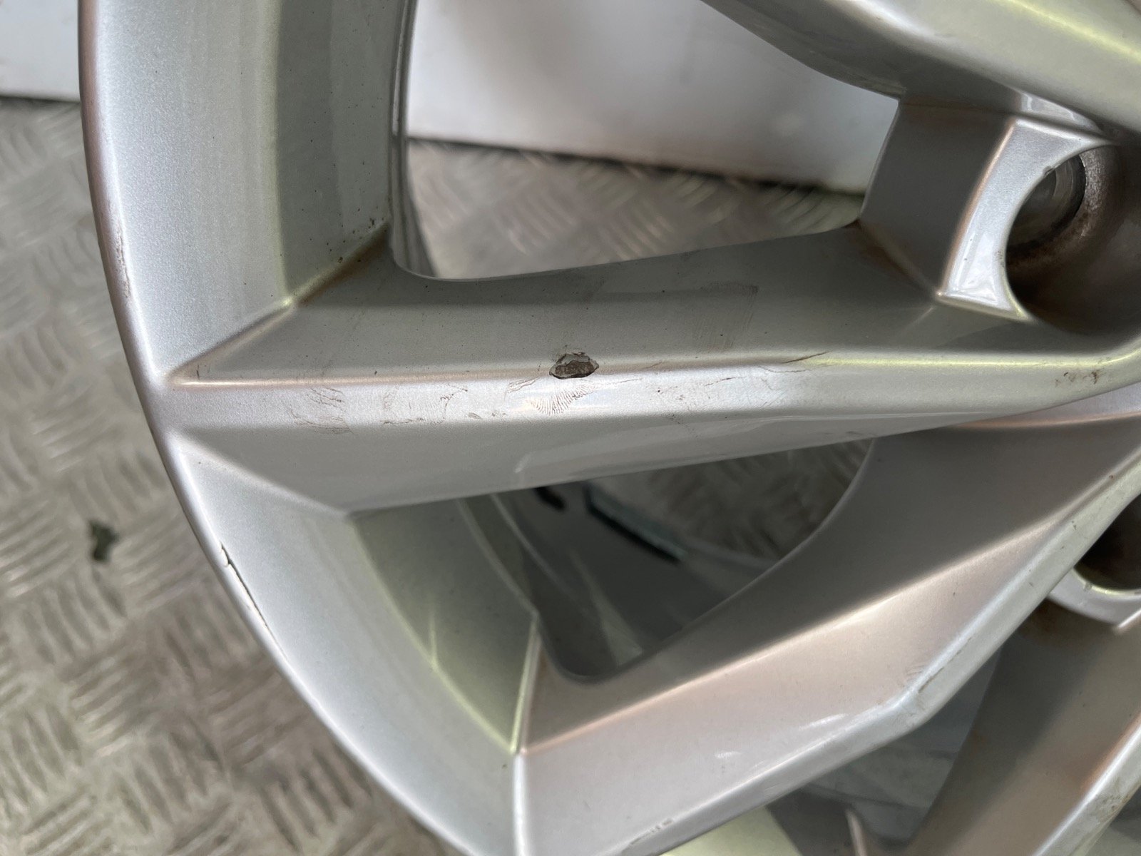 JUEGO LLANTAS SKODA OCTAVIA BERLINA (1Z3) - recambio desguace - vista 6