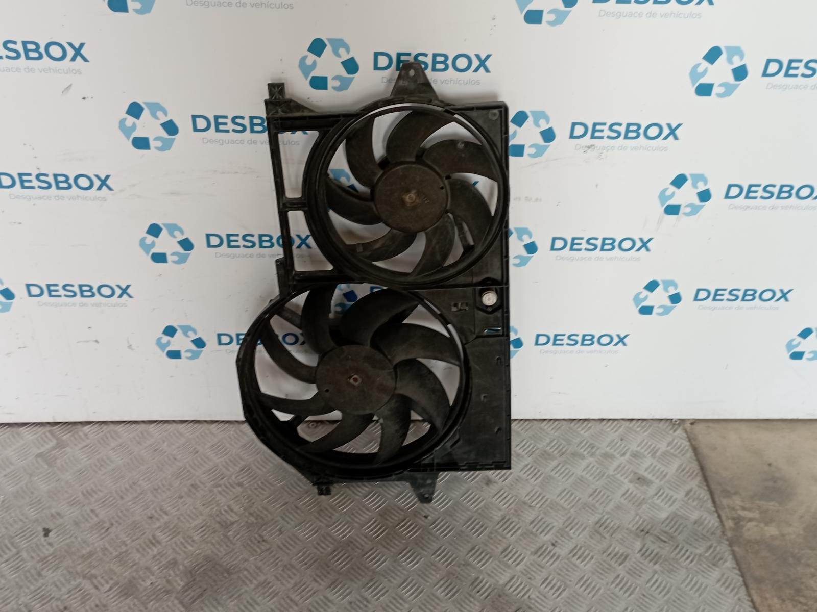 ELECTROVENTILADOR CITROEN JUMPY - recambio desguace - vista 3