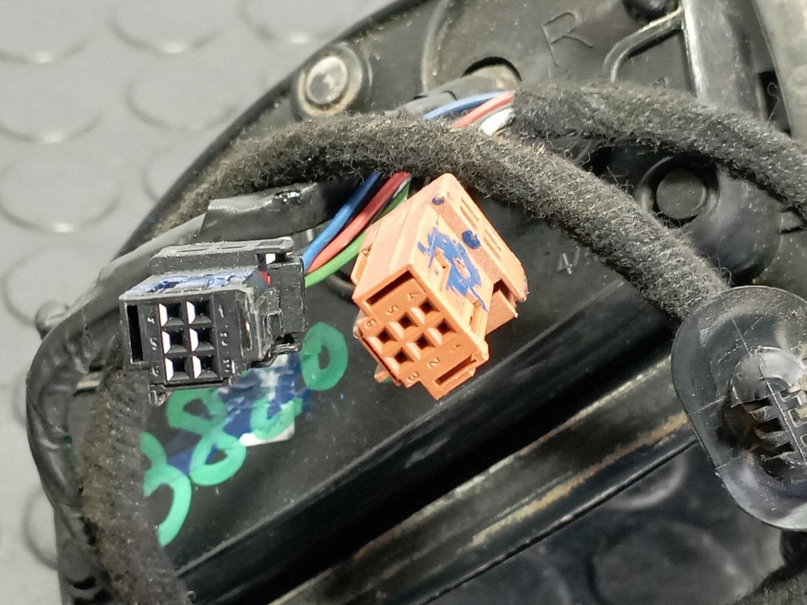 RETROVISOR DERECHO PEUGEOT 207 - recambio desguace - vista 4