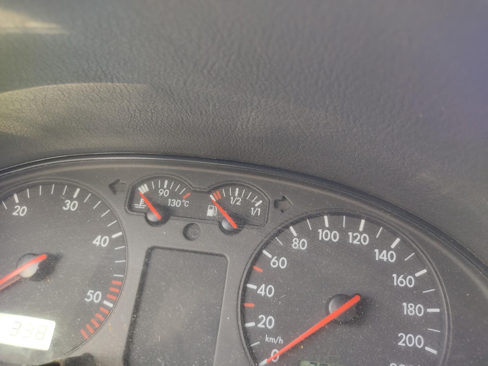 BOMBA DIRECCION VOLKSWAGEN PASSAT (321/23/27/31) - recambio desguace - vista 8
