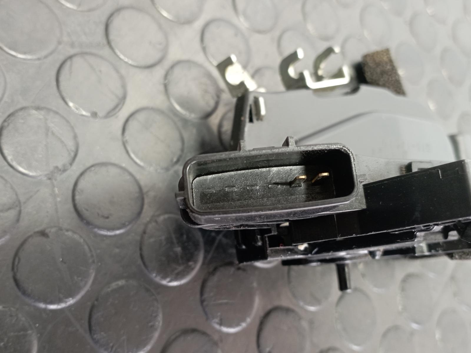 CERRADURA PUERTA TRASERA DERECHA NISSAN JUKE (F15) - recambio desguace - vista 3