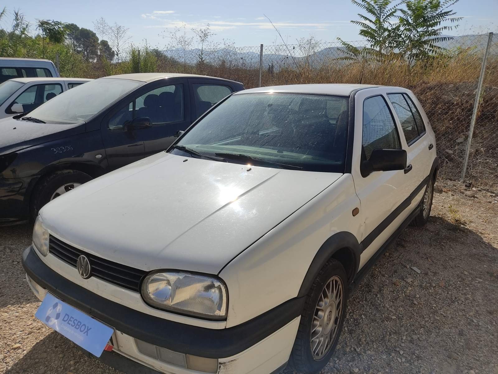 CERRADURA PUERTA TRASERA IZQUIERDA VOLKSWAGEN GOLF III BERLINA (1H1) - recambio desguace - vista 3