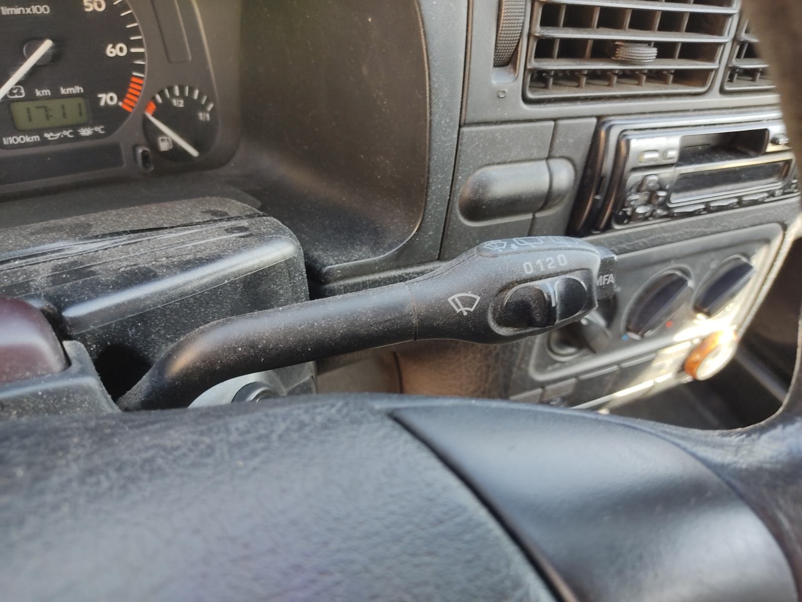 CERRADURA PUERTA TRASERA IZQUIERDA VOLKSWAGEN GOLF III BERLINA (1H1) - recambio desguace - vista 7