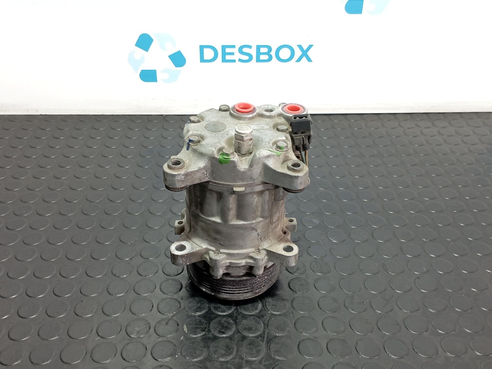 COMPRESOR AIRE ACONDICIONADO SEAT AROSA (6H1) - recambio desguace - vista 5
