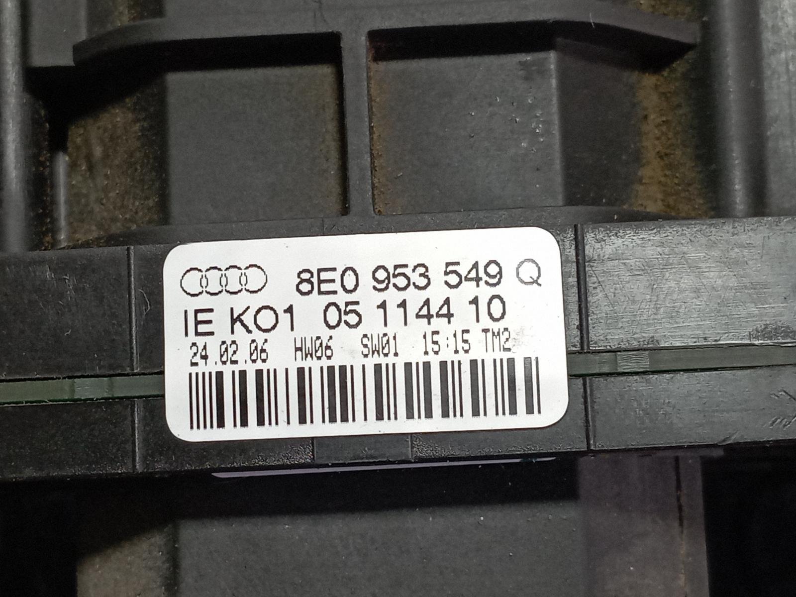 MANDO MULTIFUNCION AUDI A4 AVANT (8E) - recambio desguace - vista 6