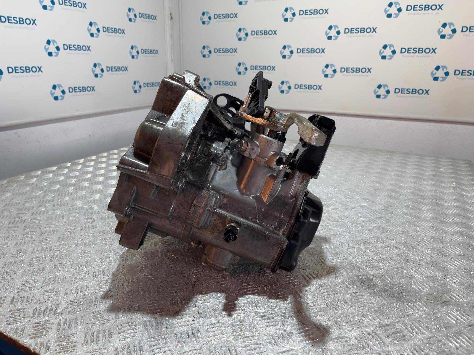CAJA CAMBIOS SEAT IBIZA (6J5) - recambio desguace - vista 2