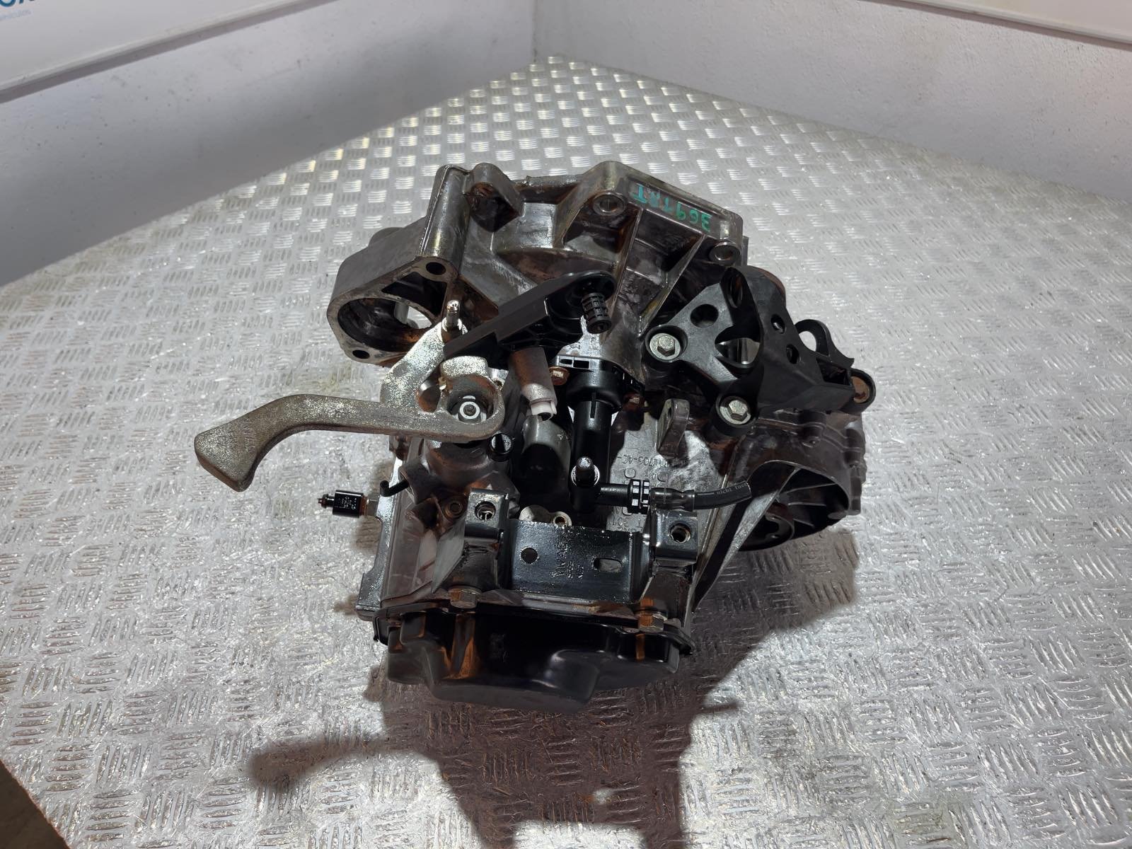 CAJA CAMBIOS SEAT IBIZA (6J5) - recambio desguace - vista 4