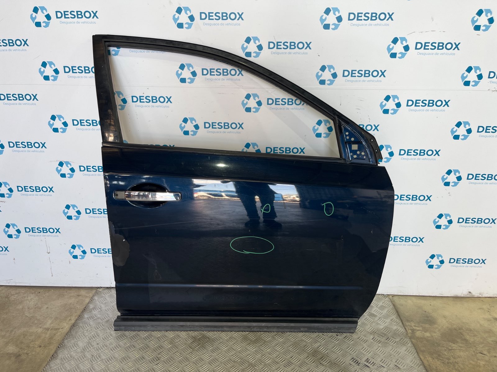 PUERTA DELANTERA DERECHA NISSAN MURANO (Z50) - recambio desguace