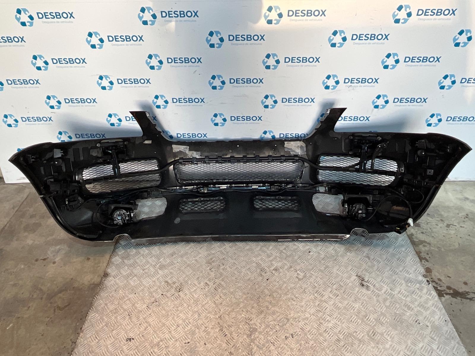 Recambio de PARAGOLPES DELANTERO para VOLKSWAGEN TOUAREG (7LA) 5.0 V10 AYH - NEGRO 7