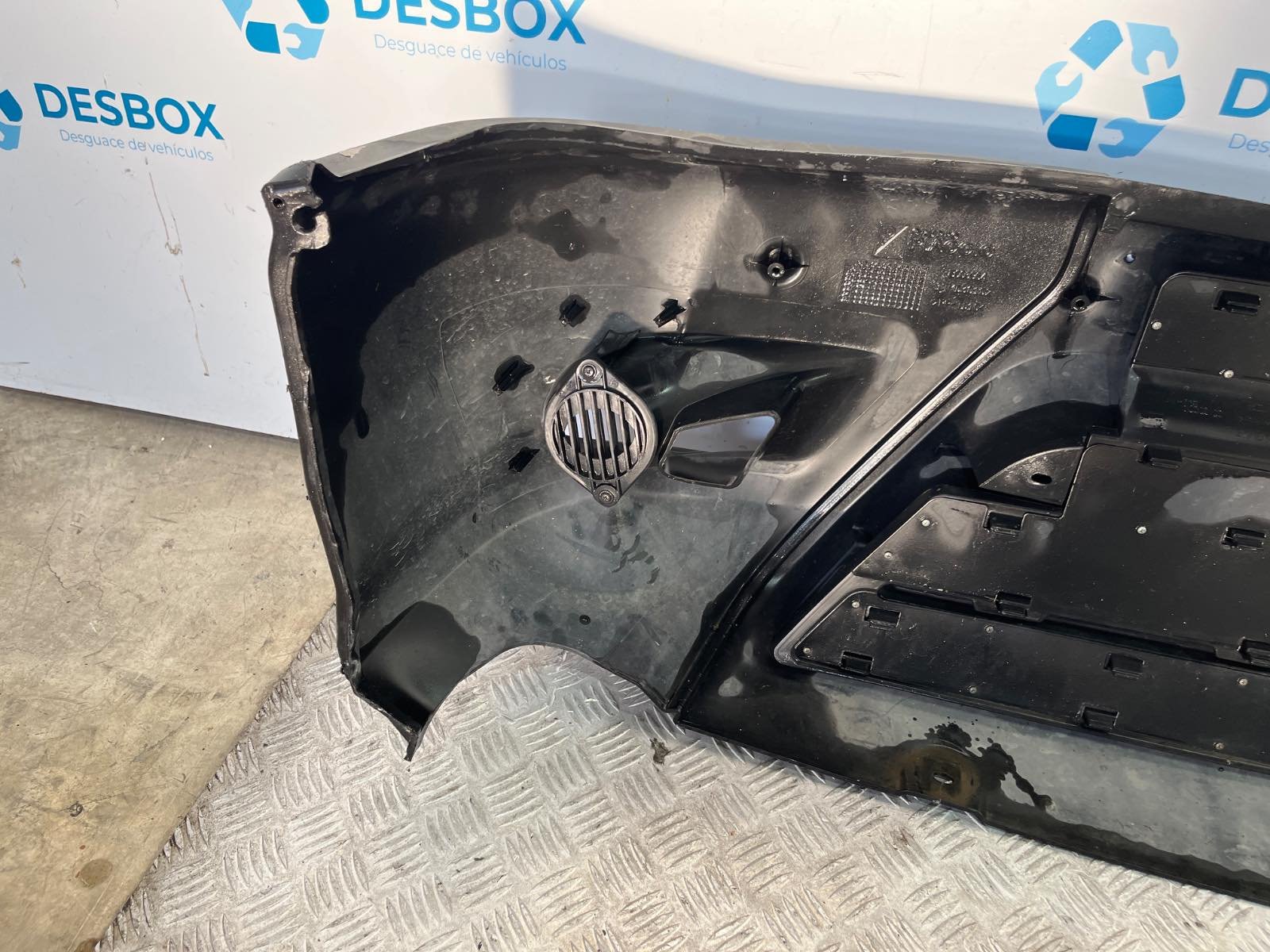 PARAGOLPES DELANTERO PIAGGIO (VESPA) PORTER Caja/Chasis - recambio desguace - vista 7