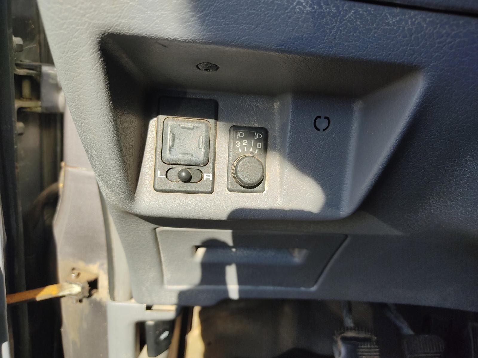 Recambio de MANDO MULTIFUNCION para NISSAN TERRANO/TERRANO.II (R20) * D-TD27 TI - VERDE 8