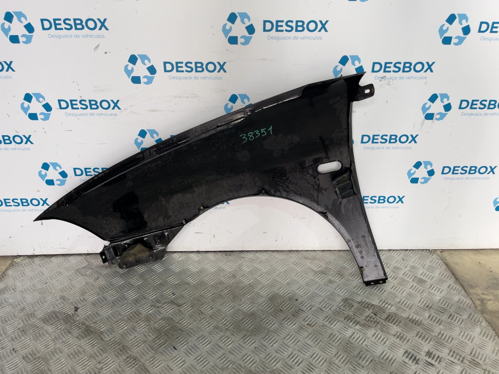 ALETA DELANTERA DERECHA SEAT IBIZA (6L1) - recambio desguace - vista 3