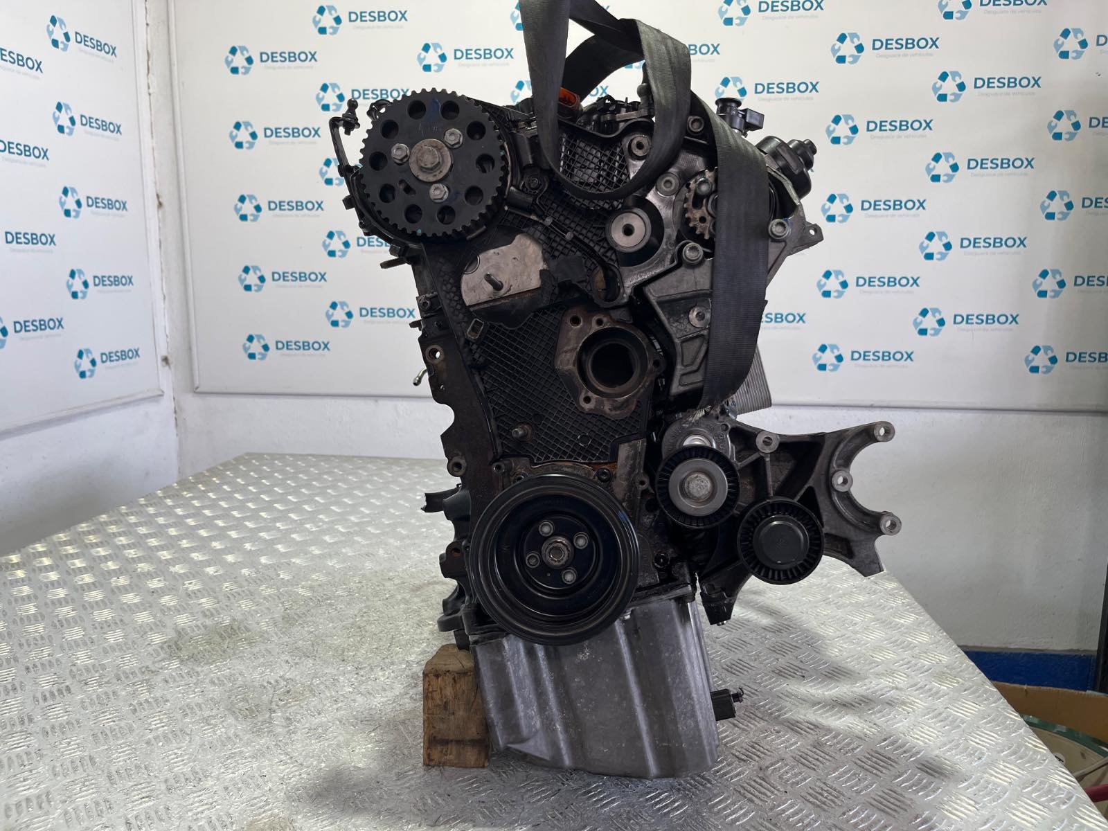 MOTOR AUDI Q5 (8R) - recambio desguace