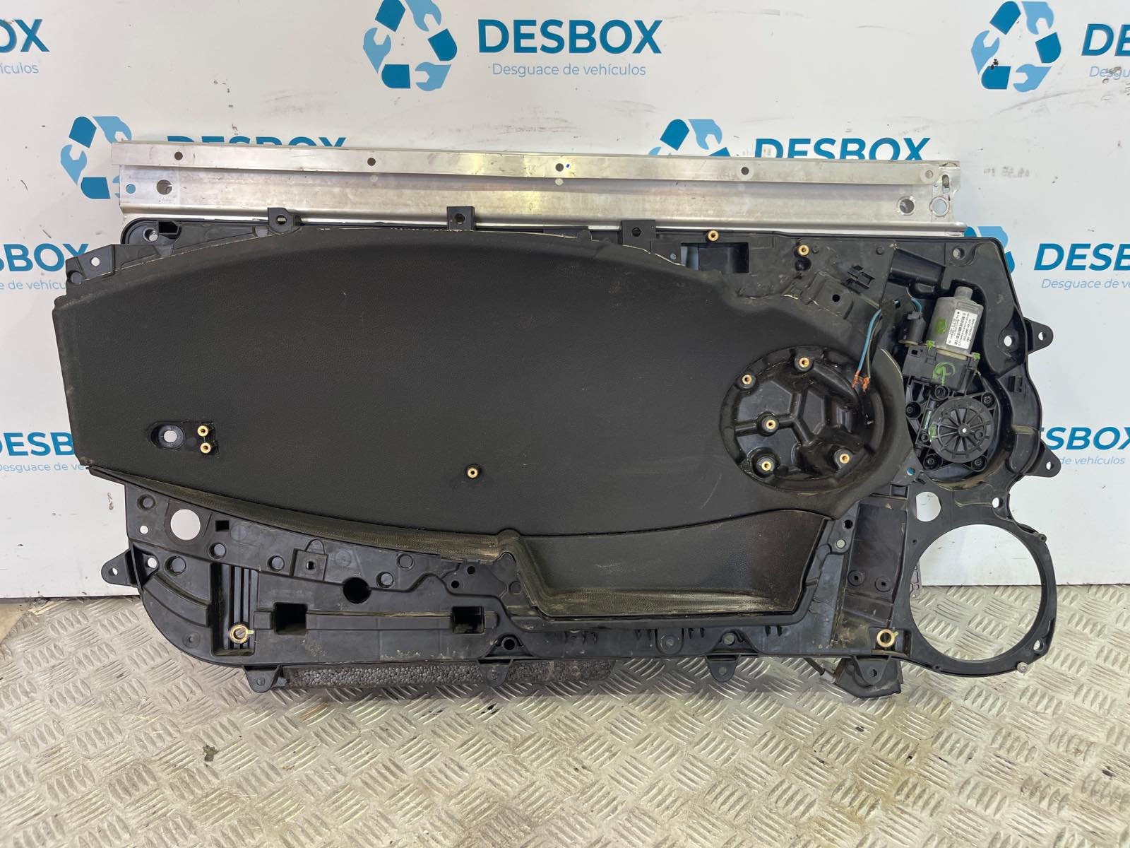 ELEVALUNAS DELANTERO IZQUIERDO BMW MINI (R56) - recambio desguace - vista 2