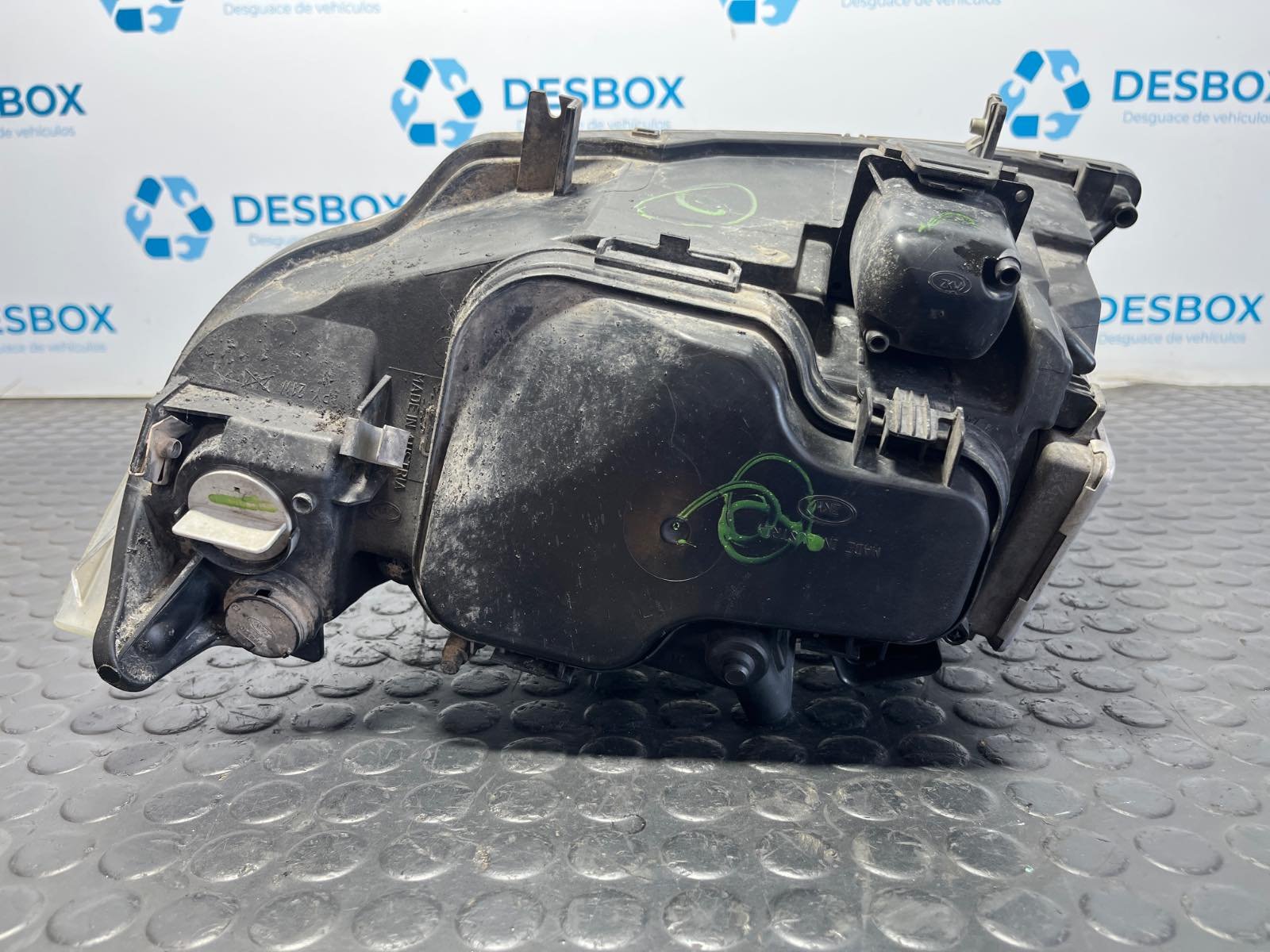 Recambio de FARO DERECHO para BMW SERIE 3 BERLINA (E90) 330 D 306D3 referencia OEM IAM 631171616689 - NEGRO 5