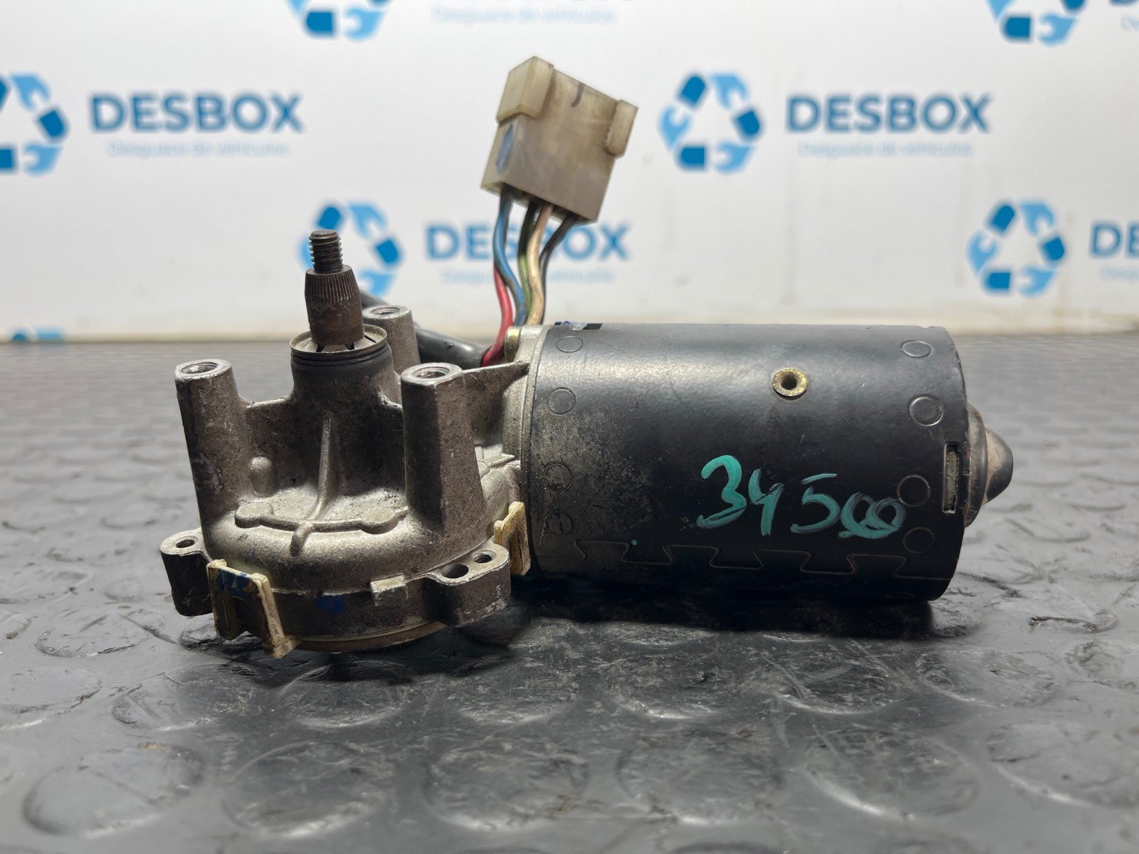 Recambio de MOTOR LIMPIA DELANTERO para NISSAN L-35 095 B4.40 referencia OEM IAM 9390332390 - BLANCO 4