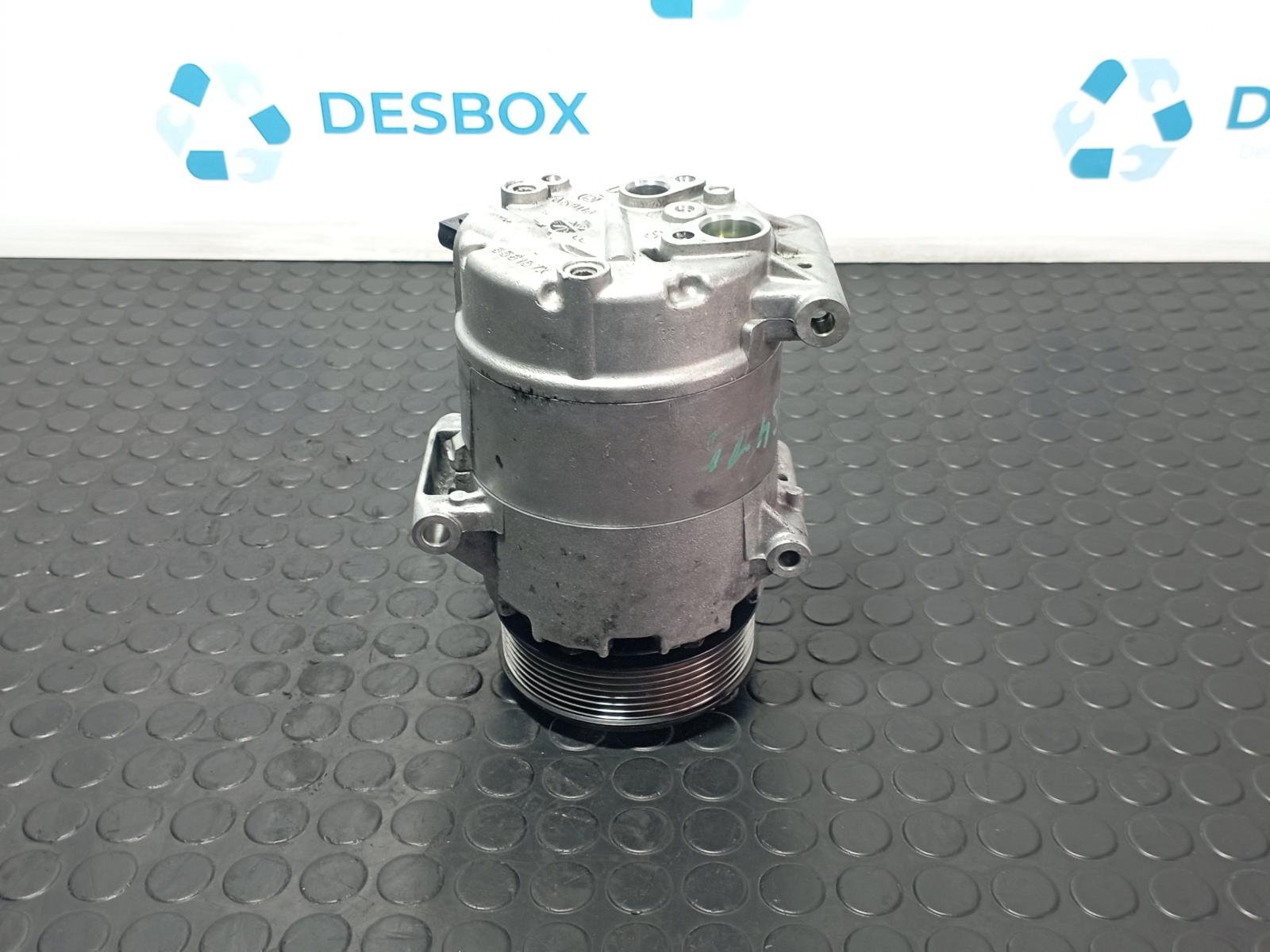 COMPRESOR AIRE ACONDICIONADO RENAULT ESPACE IV (JK0) - recambio desguace - vista 3
