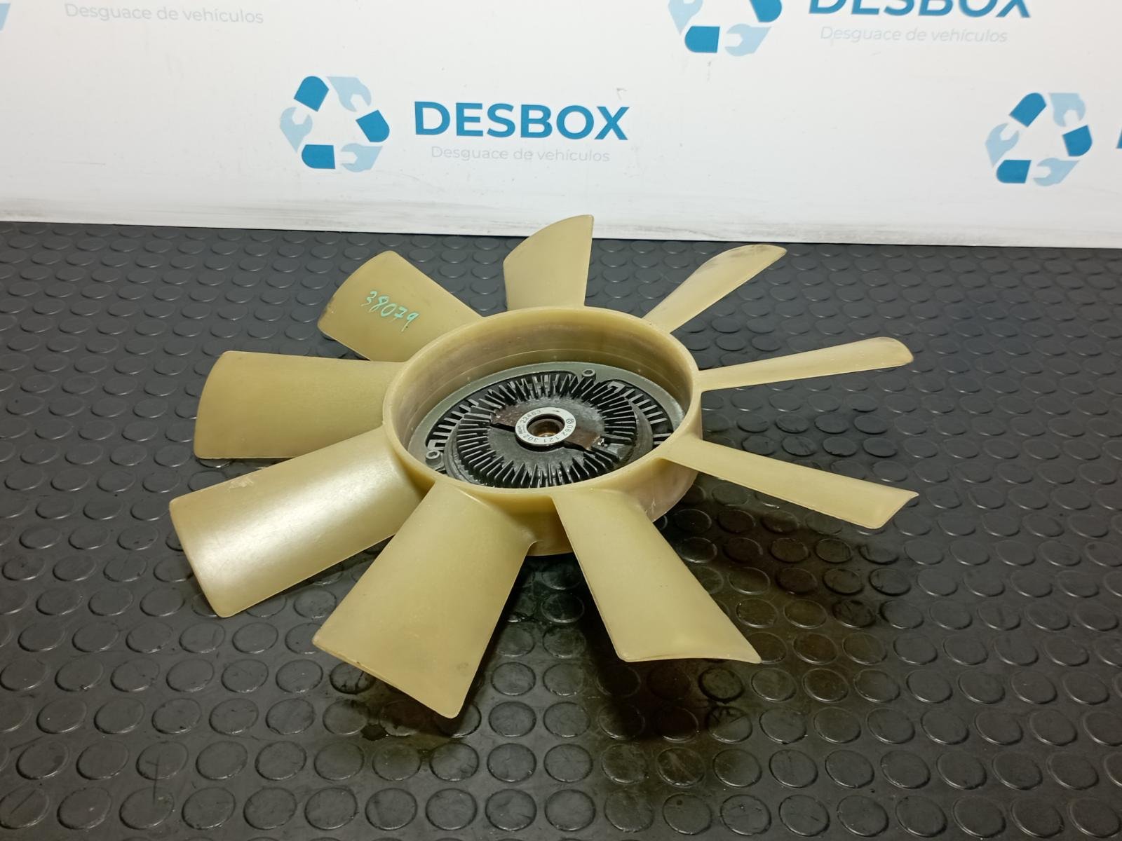 Recambio de VENTILADOR VISCOSO MOTOR para VOLKSWAGEN LT CAJA CERRADA / COMBI (MOD. 1997) FURGON 2.8 TDI ATA referencia OEM IAM 062121302 - BLANCO