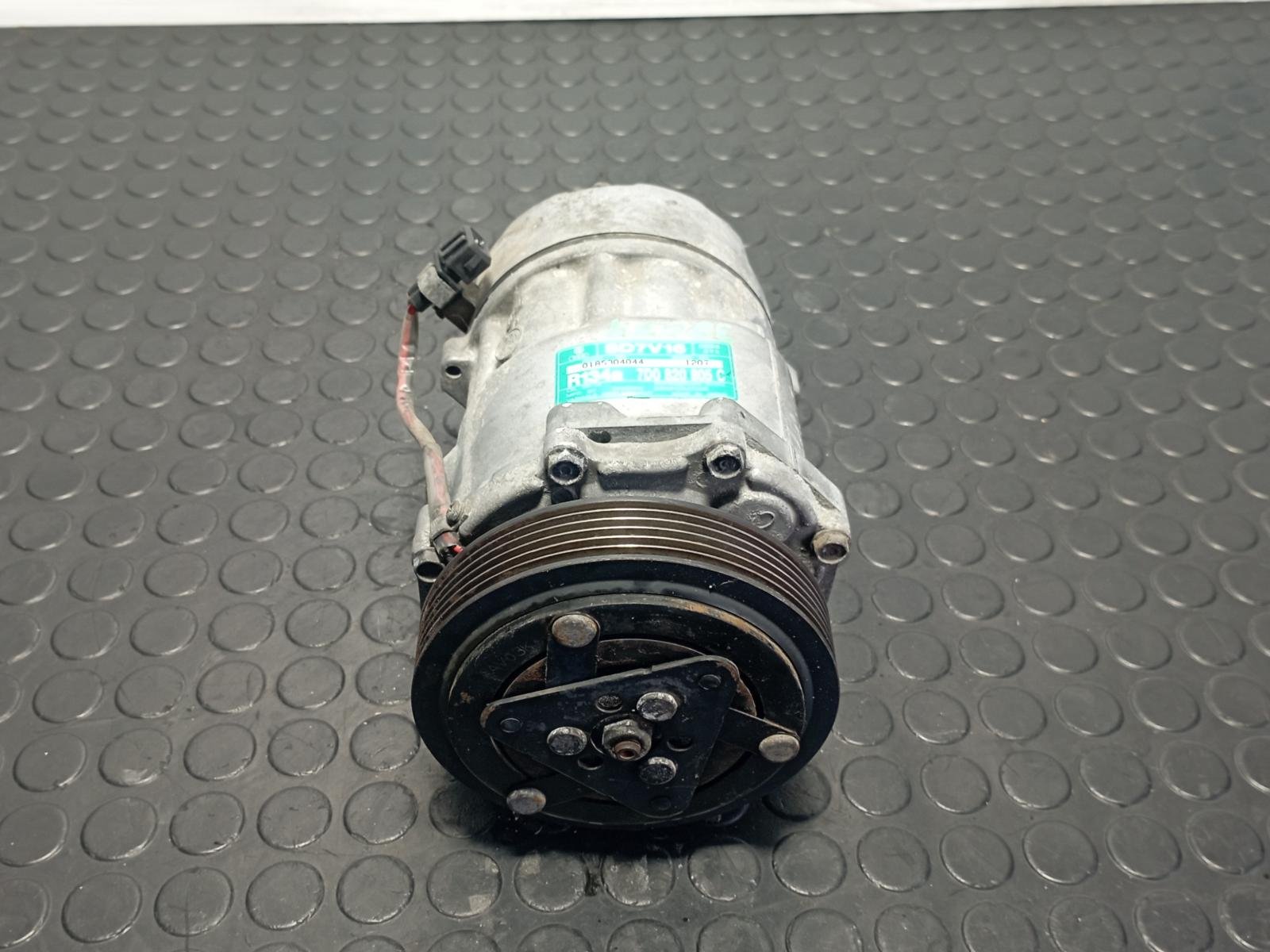 COMPRESOR AIRE ACONDICIONADO