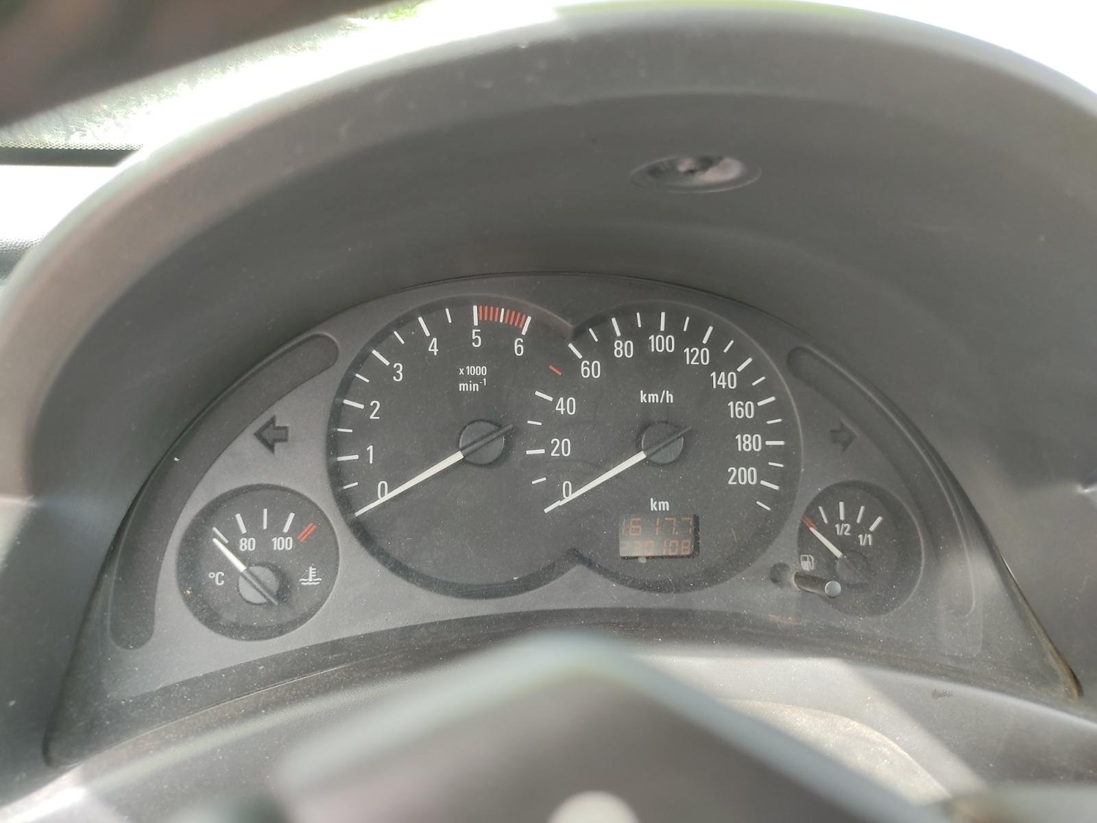 ALETA DELANTERA DERECHA OPEL CORSA C - recambio desguace - vista 7