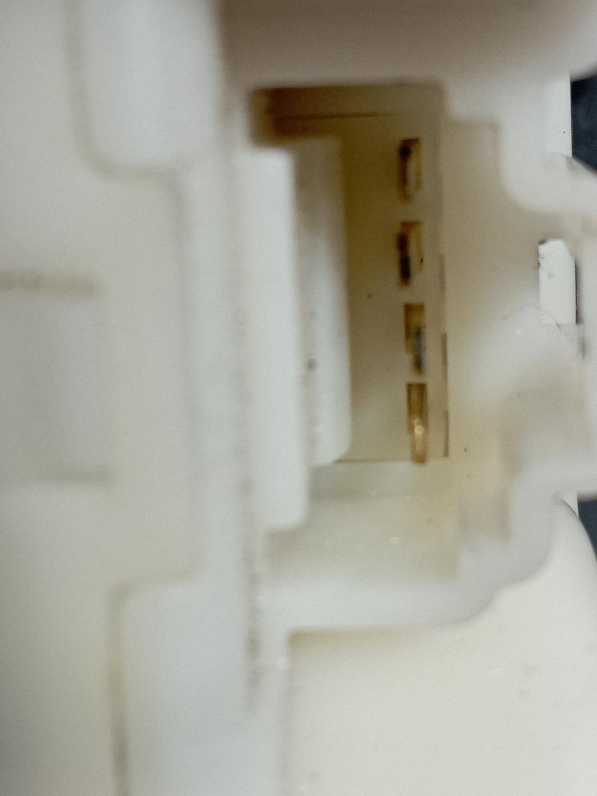 CERRADURA MALETERO / PORTON NISSAN MURANO (Z50) - recambio desguace - vista 4