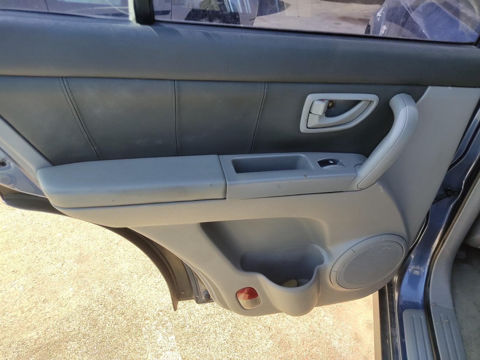 AMORTIGUADOR TRASERO IZQUIERDO KIA SORENTO I - recambio desguace - vista 9