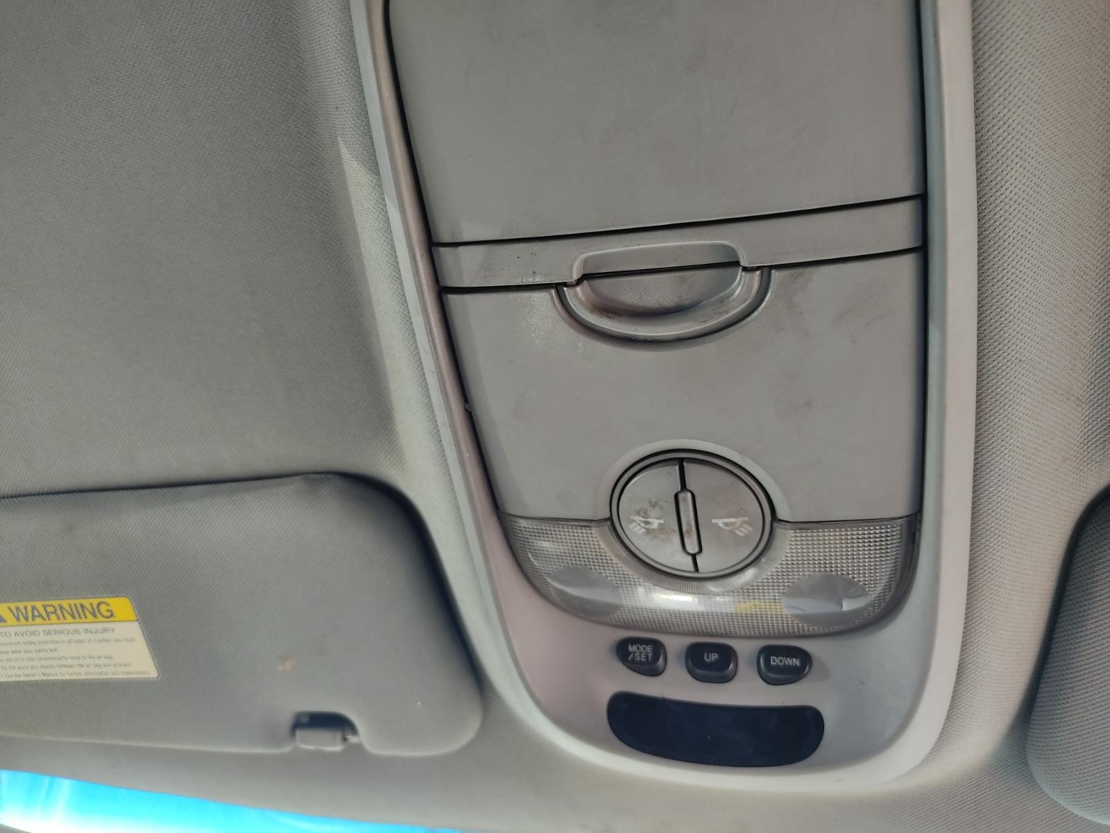 AMORTIGUADOR TRASERO IZQUIERDO KIA SORENTO I - recambio desguace - vista 15