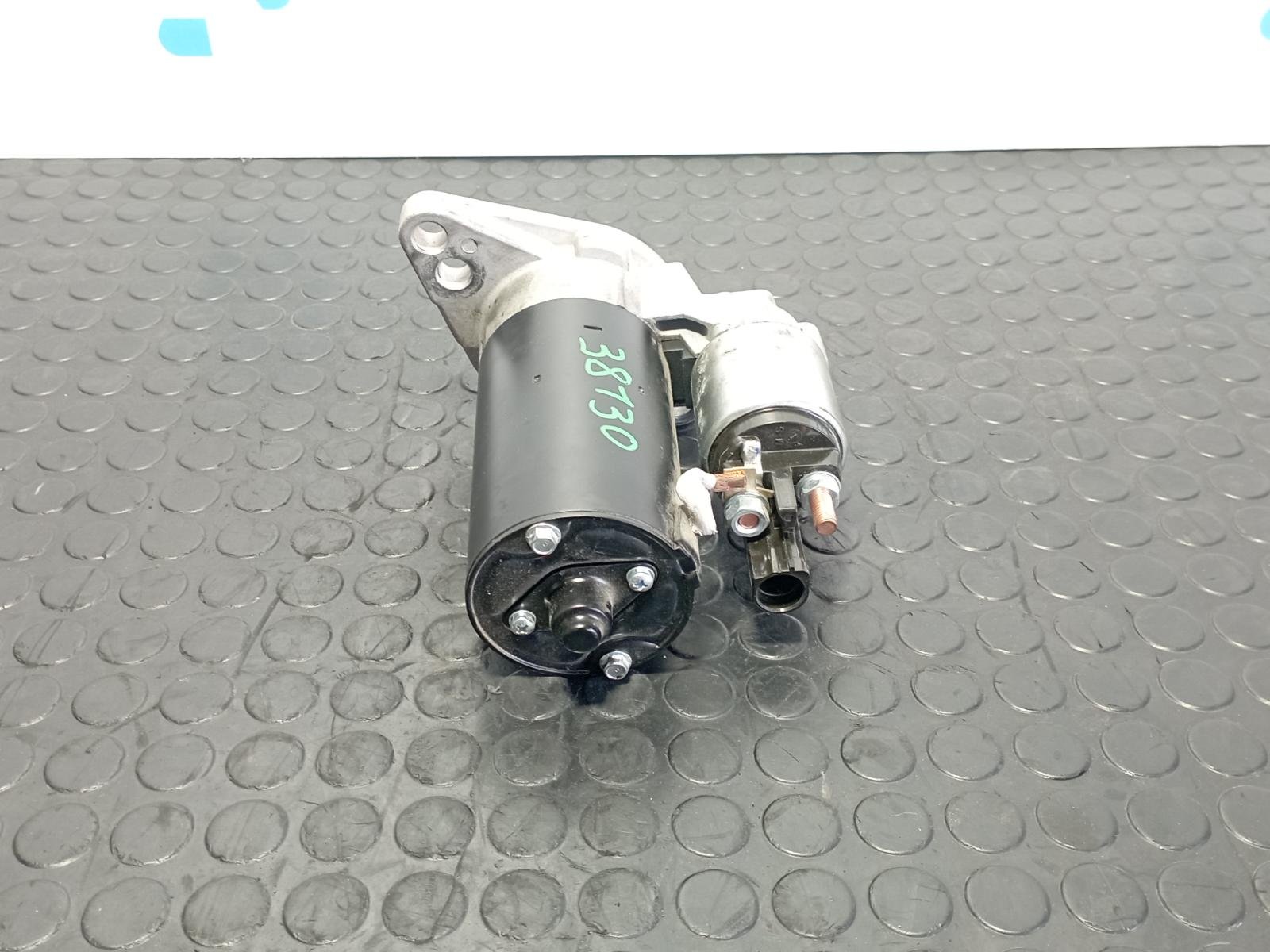 MOTOR ARRANQUE VOLKSWAGEN CADDY KA/KB (2K) - recambio desguace - vista 3