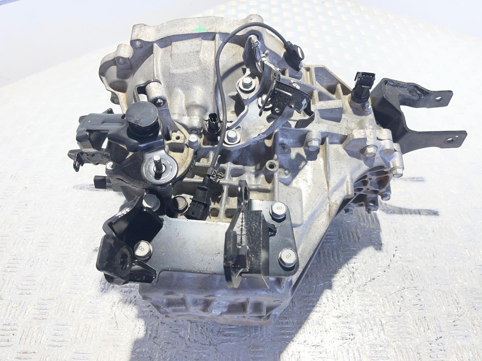 CAJA CAMBIOS KIA CARENS  - recambio desguace - vista 4