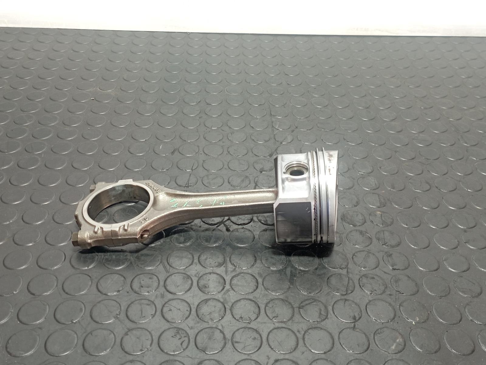 Recambio de PISTON para PORSCHE CAYENNE (TYP 9PA) Básico BFD referencia OEM IAM R041 - BLANCO 2