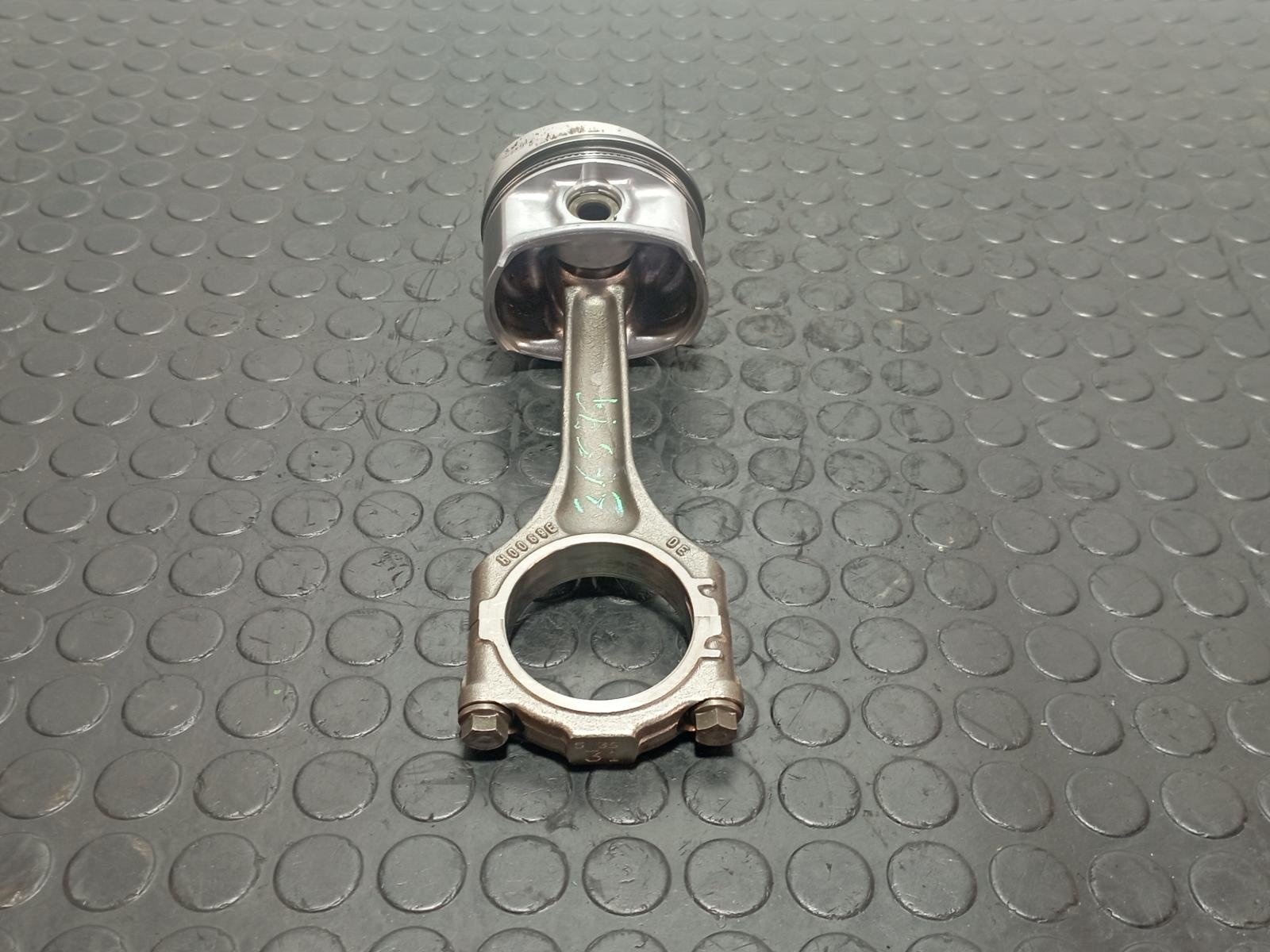 Recambio de PISTON para PORSCHE CAYENNE (TYP 9PA) Básico BFD referencia OEM IAM R041 - BLANCO 3