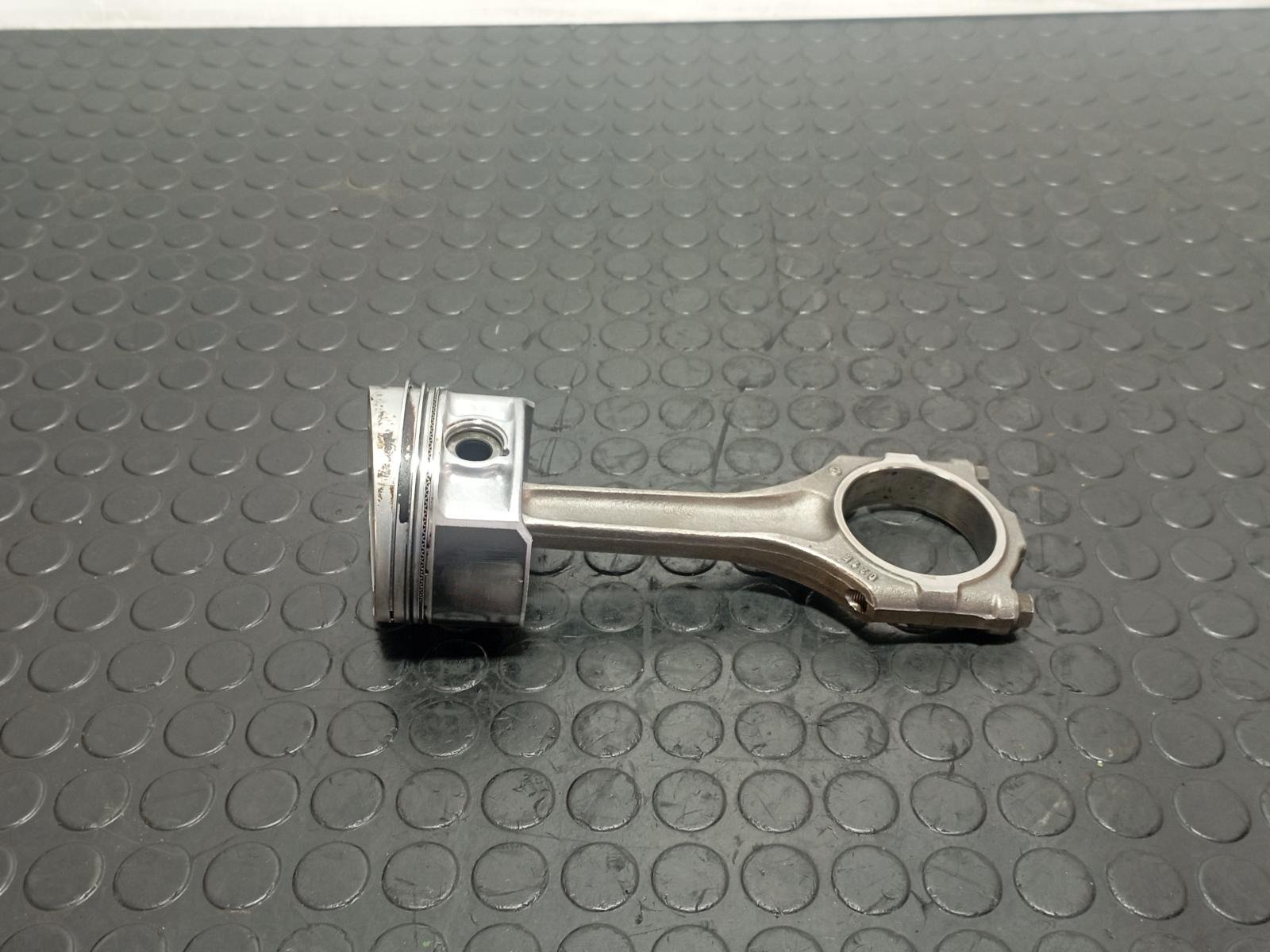 Recambio de PISTON para PORSCHE CAYENNE (TYP 9PA) Básico BFD referencia OEM IAM R041 - BLANCO 2