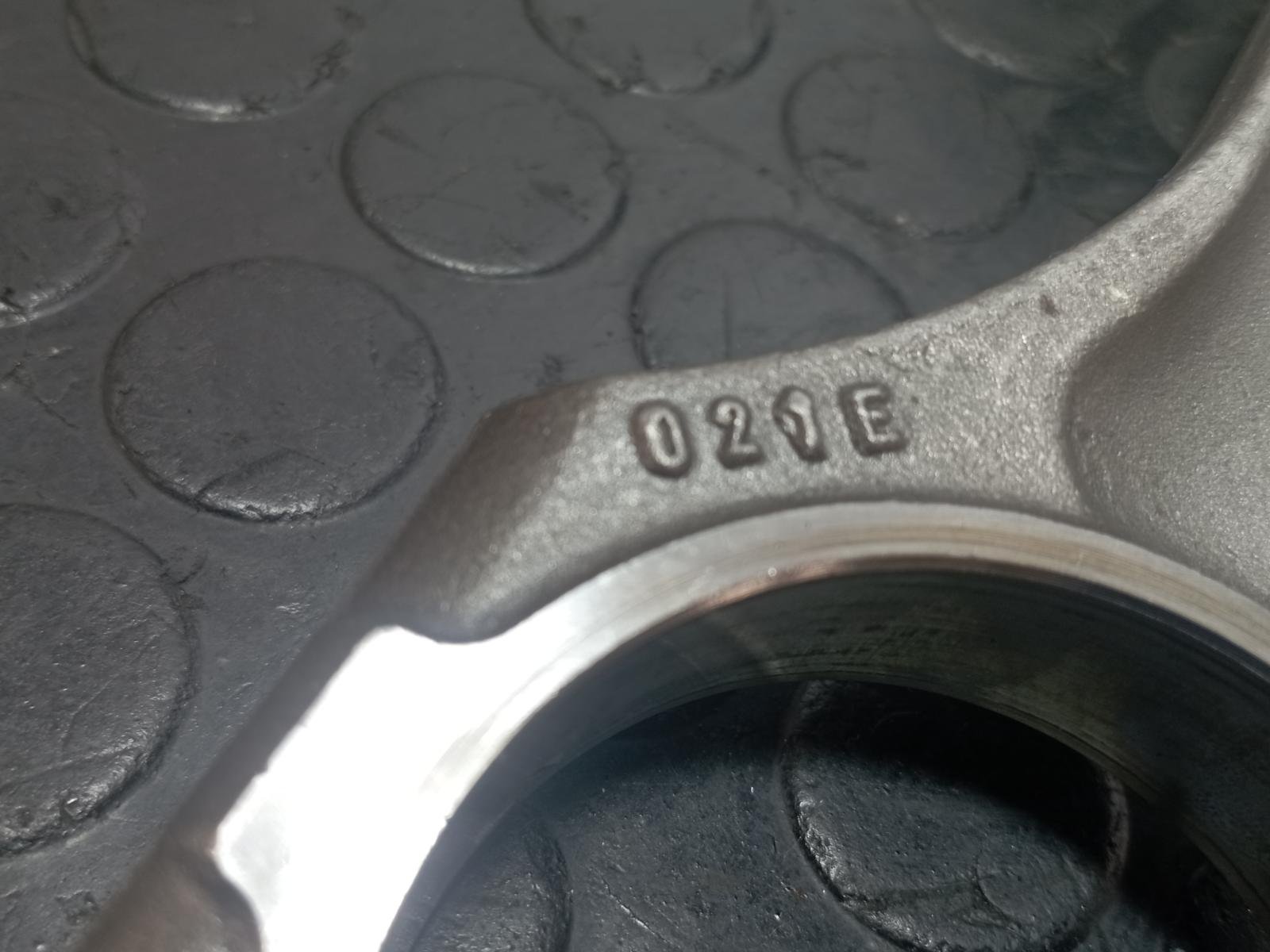 Recambio de PISTON para PORSCHE CAYENNE (TYP 9PA) Básico BFD referencia OEM IAM R041 - BLANCO 4