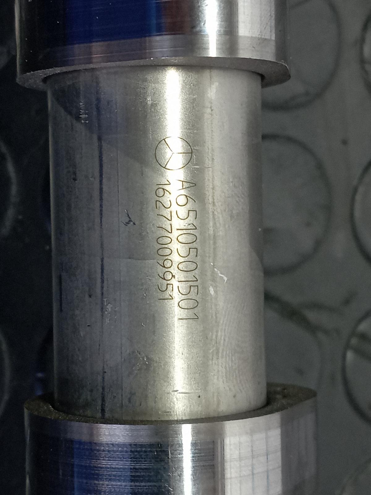 Recambio de ARBOL DE LEVAS para MERCEDES-BENZ CLASE A (W176) 2.2 651930 referencia OEM IAM A6510501501 - BLANCO 4