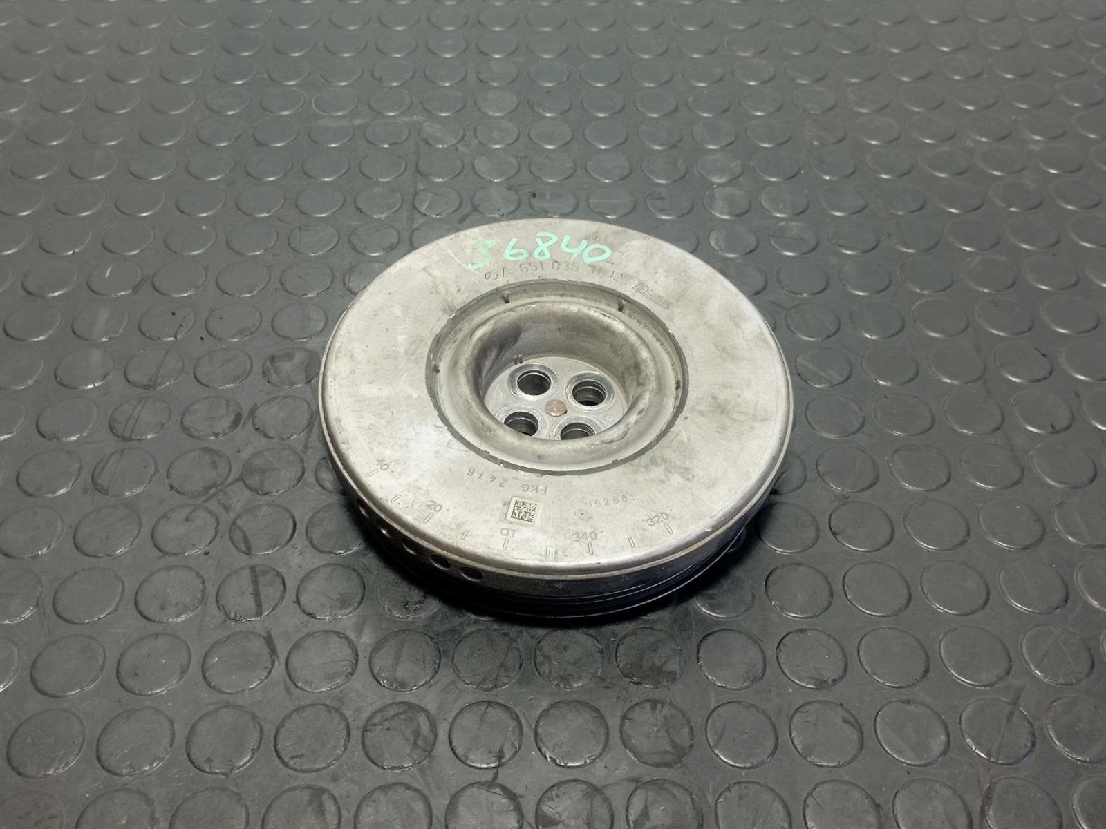 Recambio de POLEA CIGUEÑAL para MERCEDES-BENZ CLASE A (W176) 2.2 651930 referencia OEM IAM A6510353112 - BLANCO 2