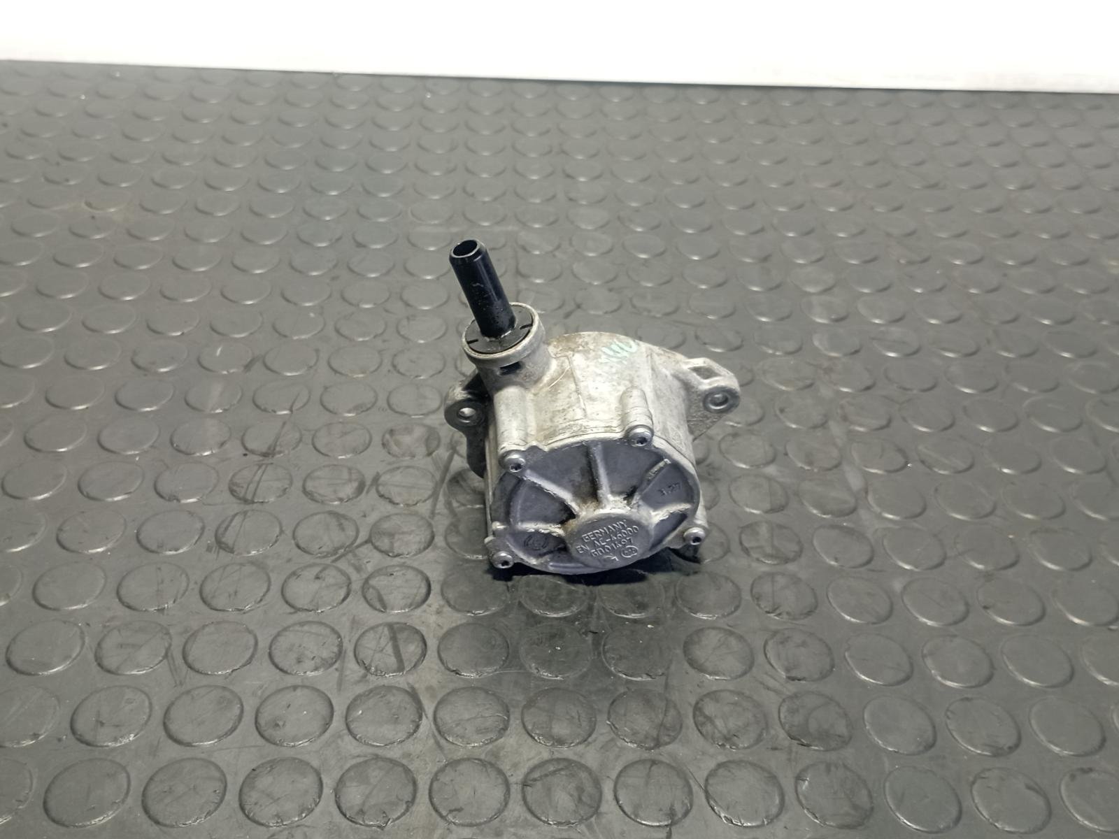 Recambio de DEPRESOR FRENO / BOMBA VACIO para MERCEDES-BENZ CLASE A (W176) 2.2 651930 referencia OEM IAM A6512300465 - BLANCO 3